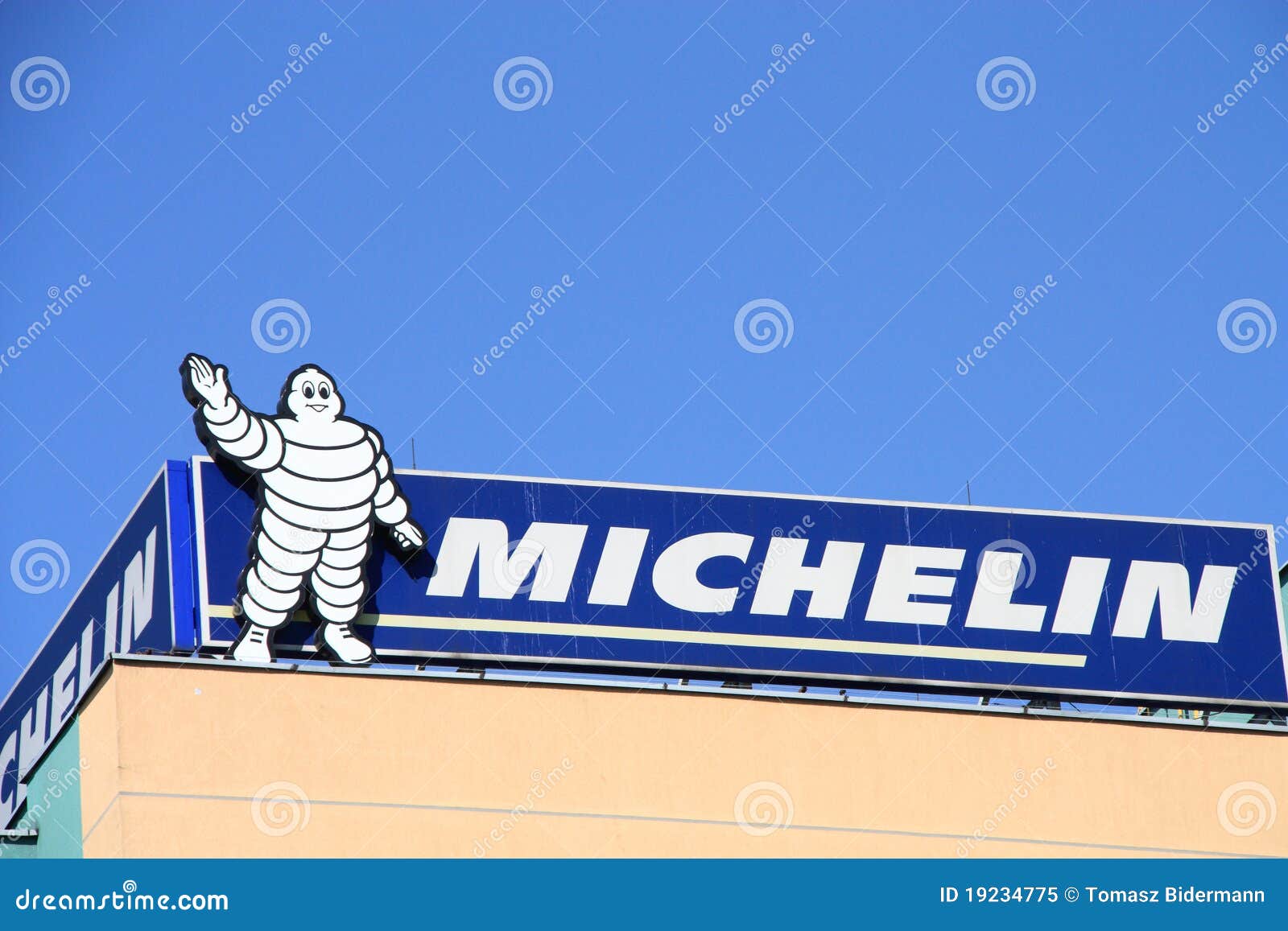 Michelin redaktionelles bild. Bild von michelin, zeichen - 19234775