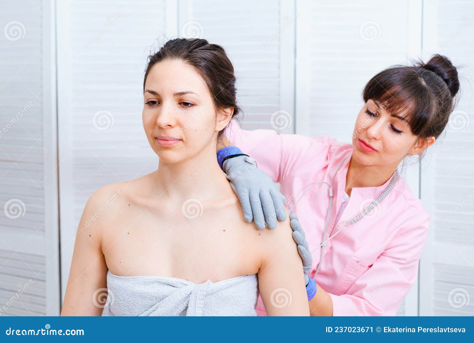 Microsensory Electrical Microcurrent Biomassage Procedure for