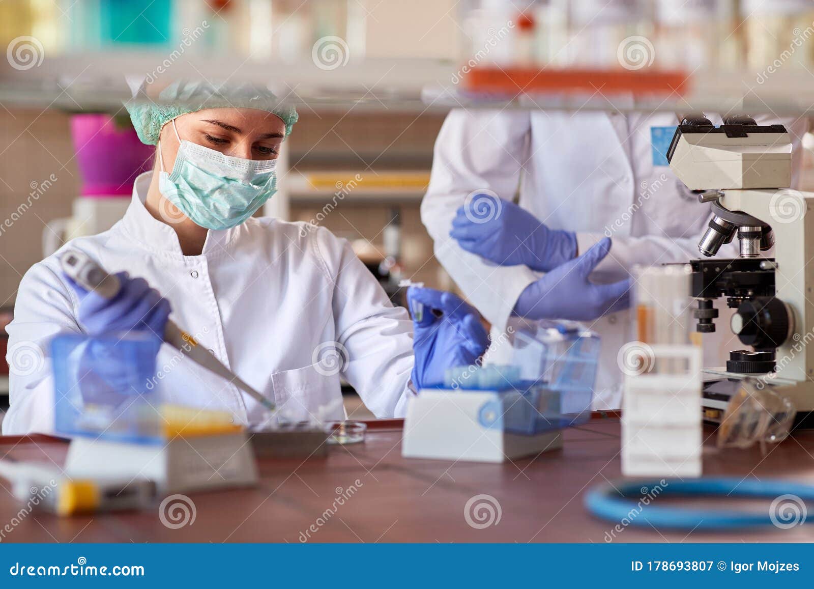 Jobs for medical microbiologist