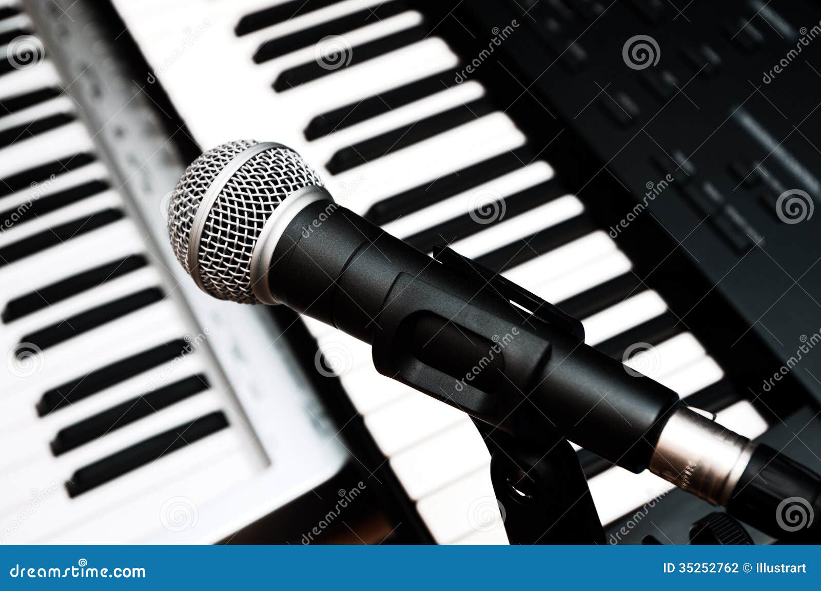Microphone And Piano Keyboards Stock Photography - Image: 35252762