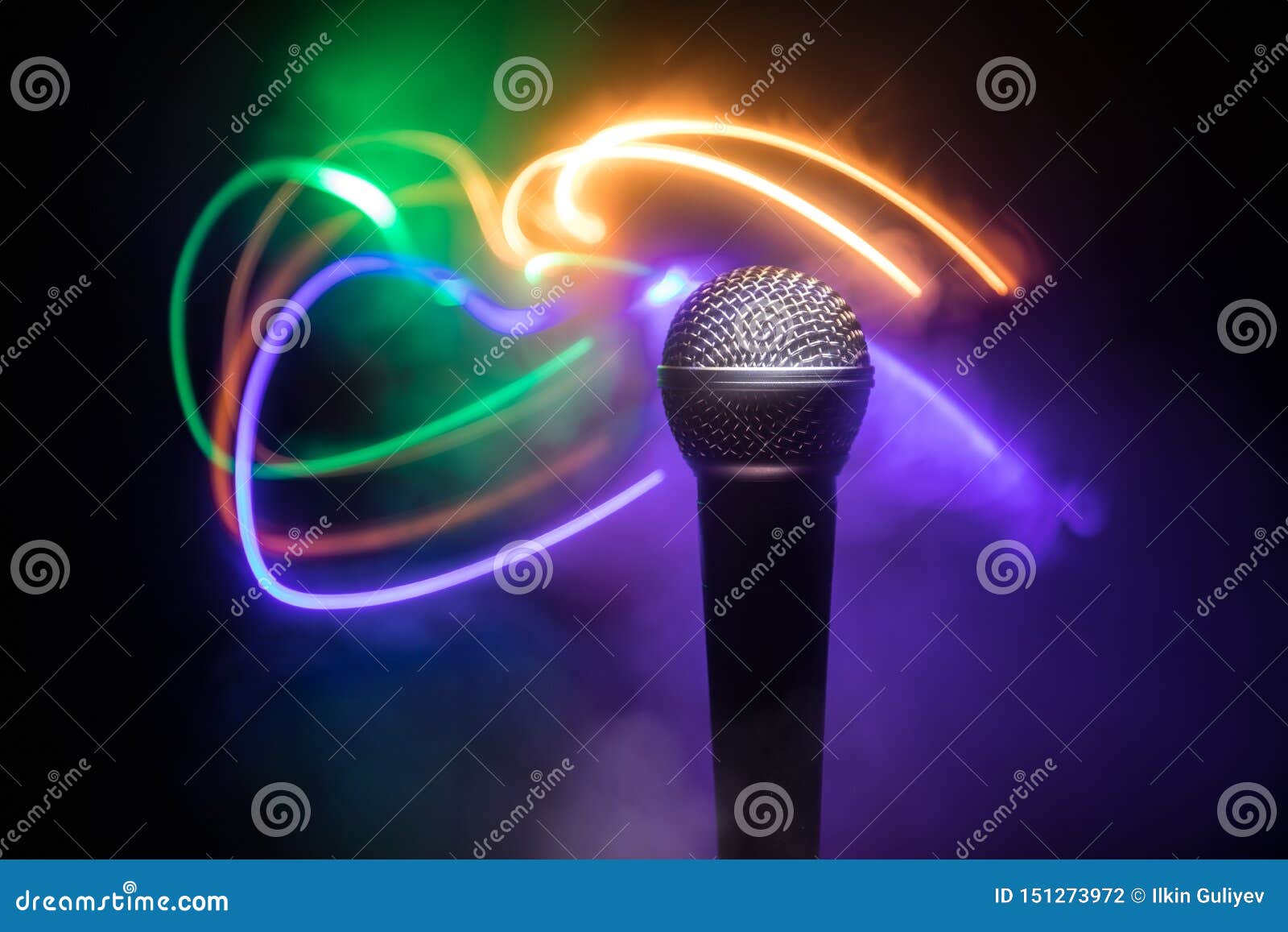 Microphone Karaoke, Concert . Vocal Audio Mic in Low Light with Blurred  Background. Live Music, Audio Equipment. Karaoke Concert, Stock Photo -  Image of song, microphone: 151273972