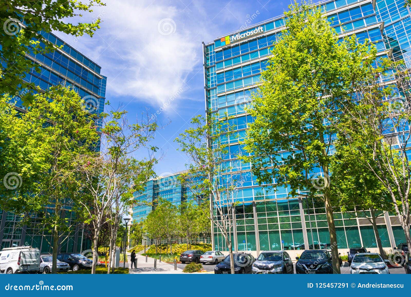 Microsoft Office Building, Silicon Valley Editorial Photo - Image of  architecture, buildings: 125457291