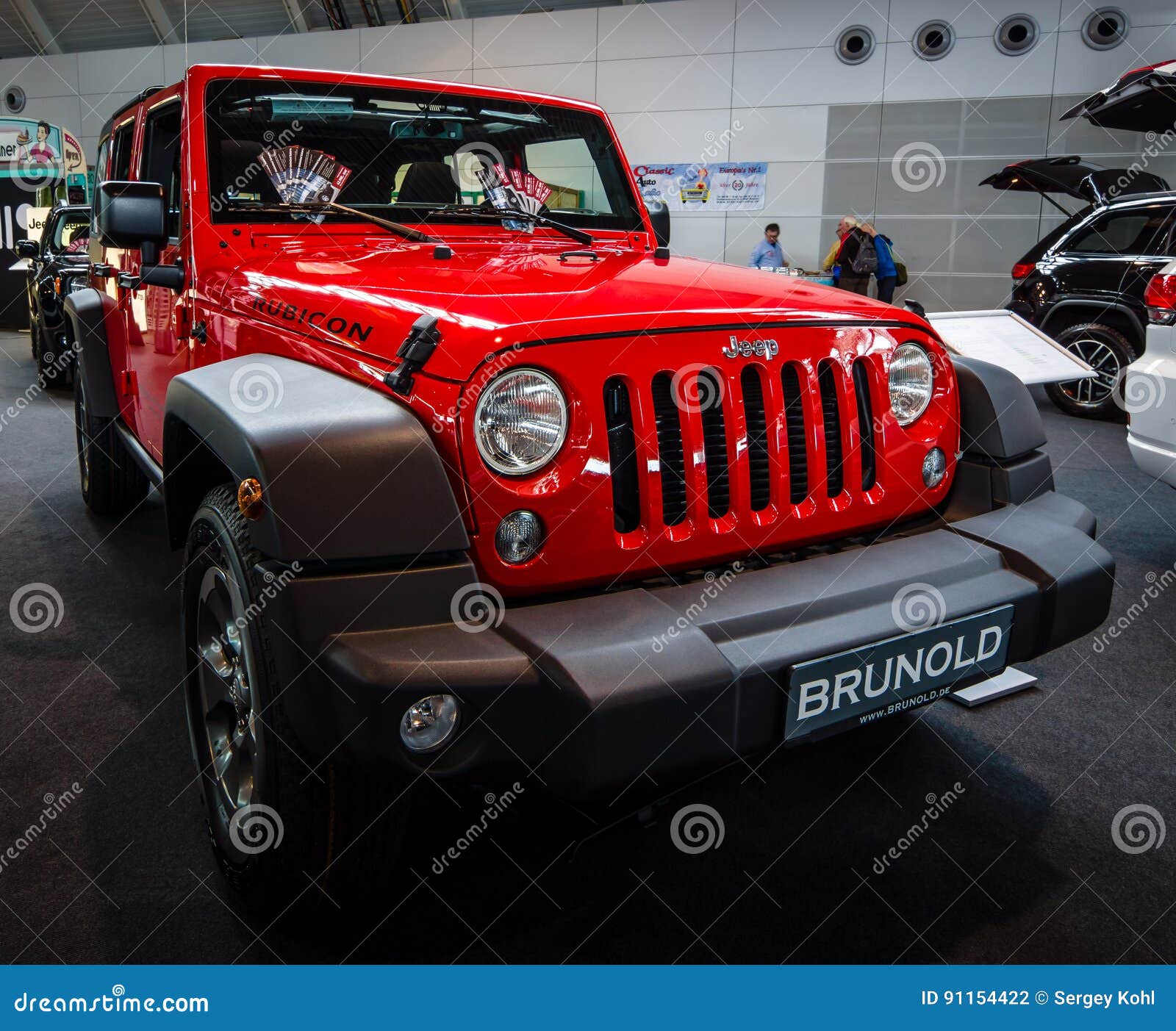 Mid-size SUV Jeep Wrangler Unlimited Rubicon, 2016. Editorial Photography -  Image of four, style: 91154422