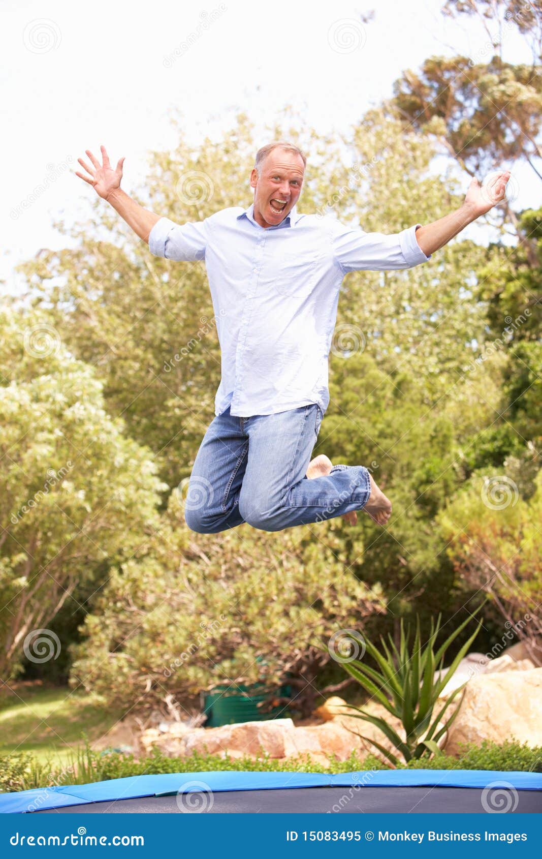 Hick Verweilen Ziehe die Wolle über die Augen trampoline guy Upstream ...