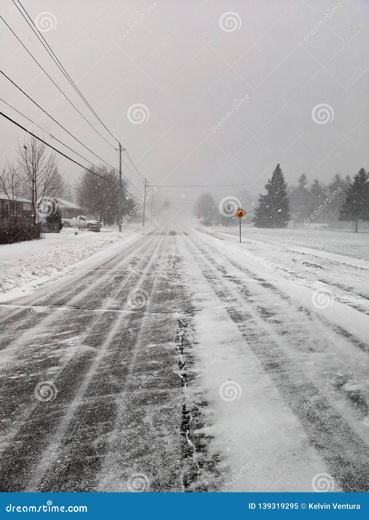 Middle of Street in a Massive Blizzard Stock Image - Image of street ...