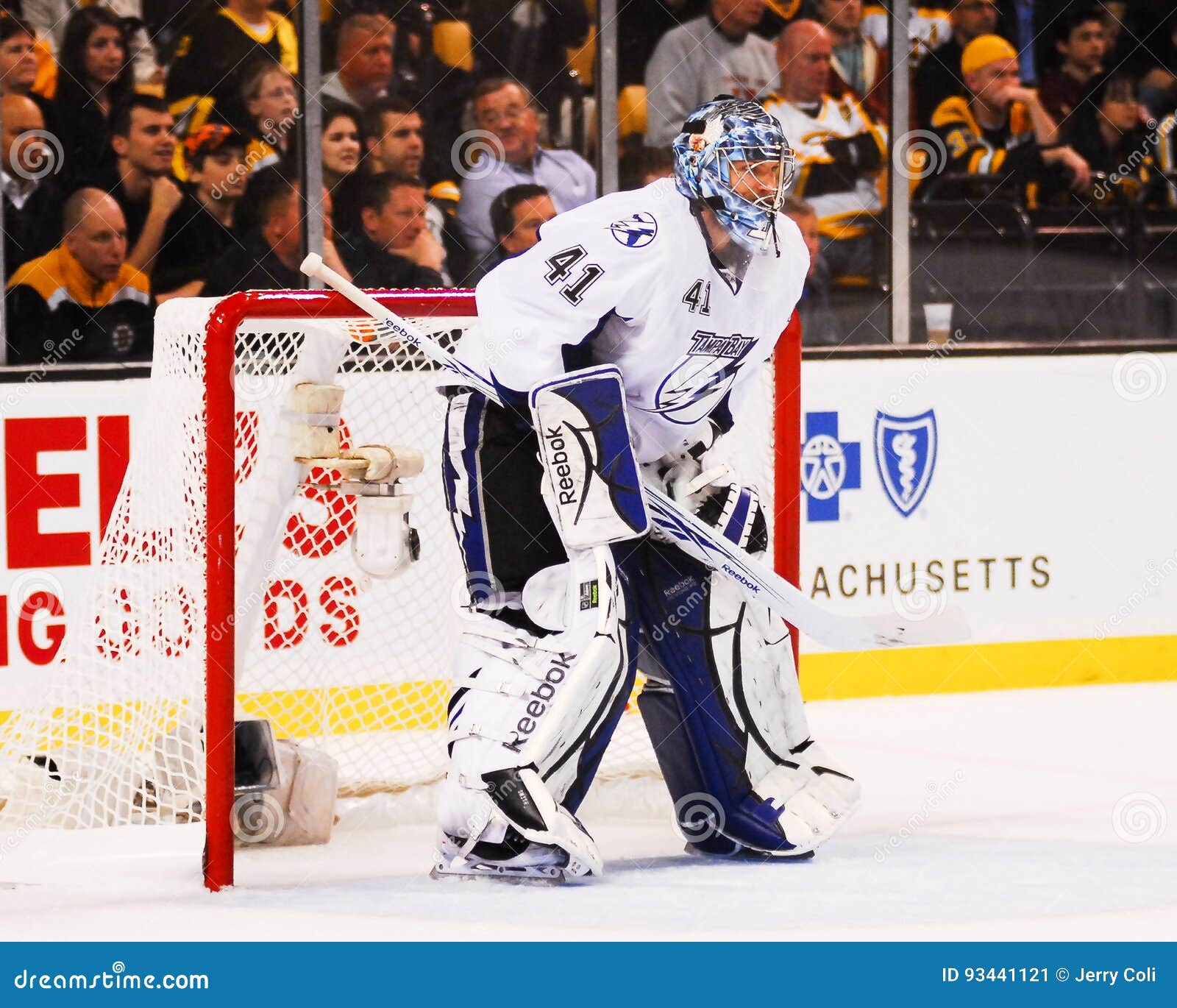 Mike Smith editorial photo. Image of goalie, games, helmet 93441121