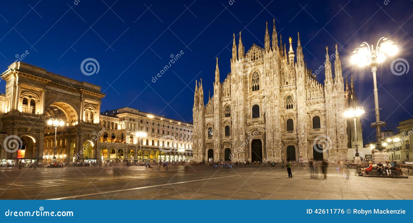 milan cathedral night view panorama