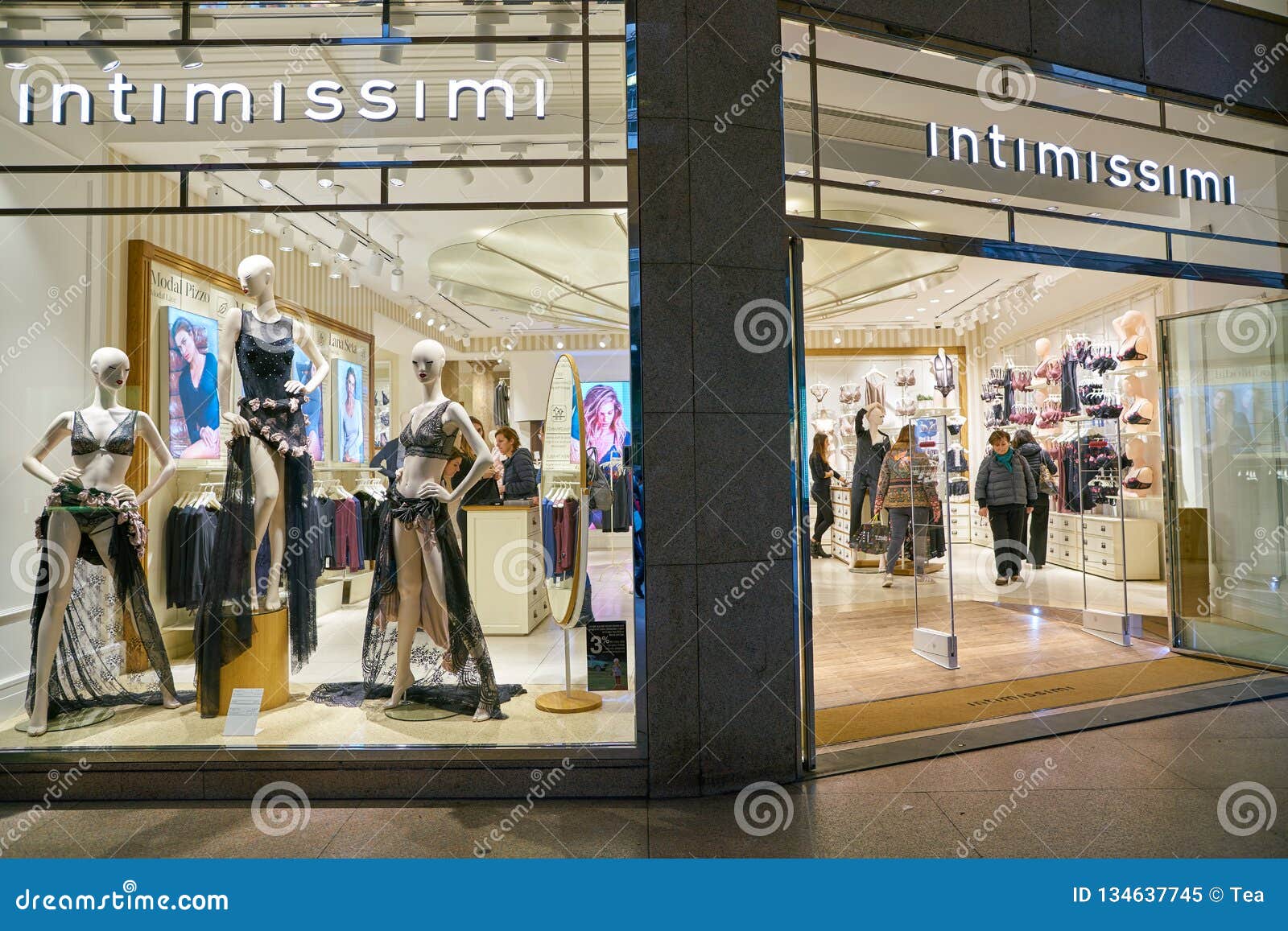 Intimissimi Window Stock Photos - Free & Royalty-Free Stock Photos from  Dreamstime