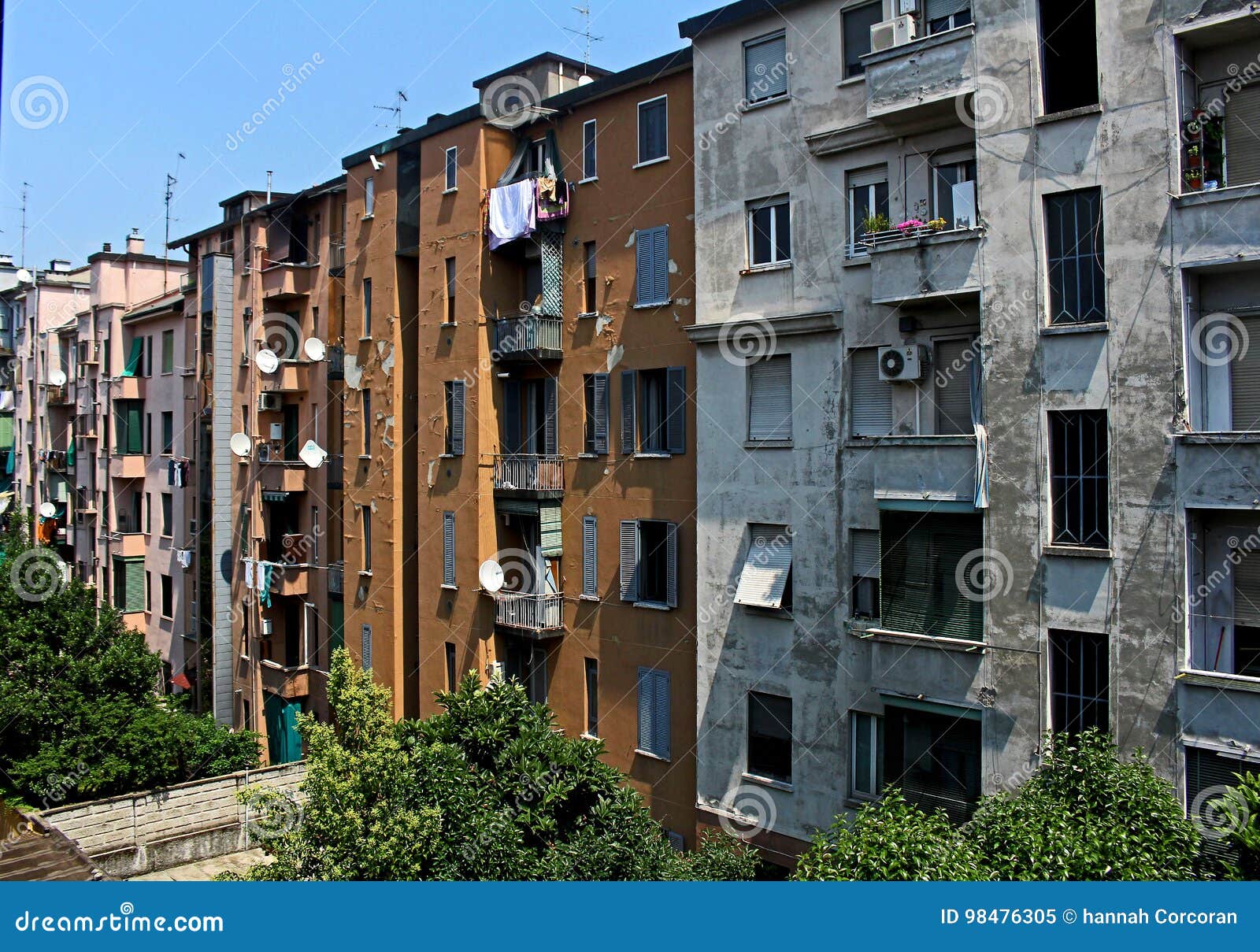 Milan, italy editorial image. Image of flats, june, november 98476305