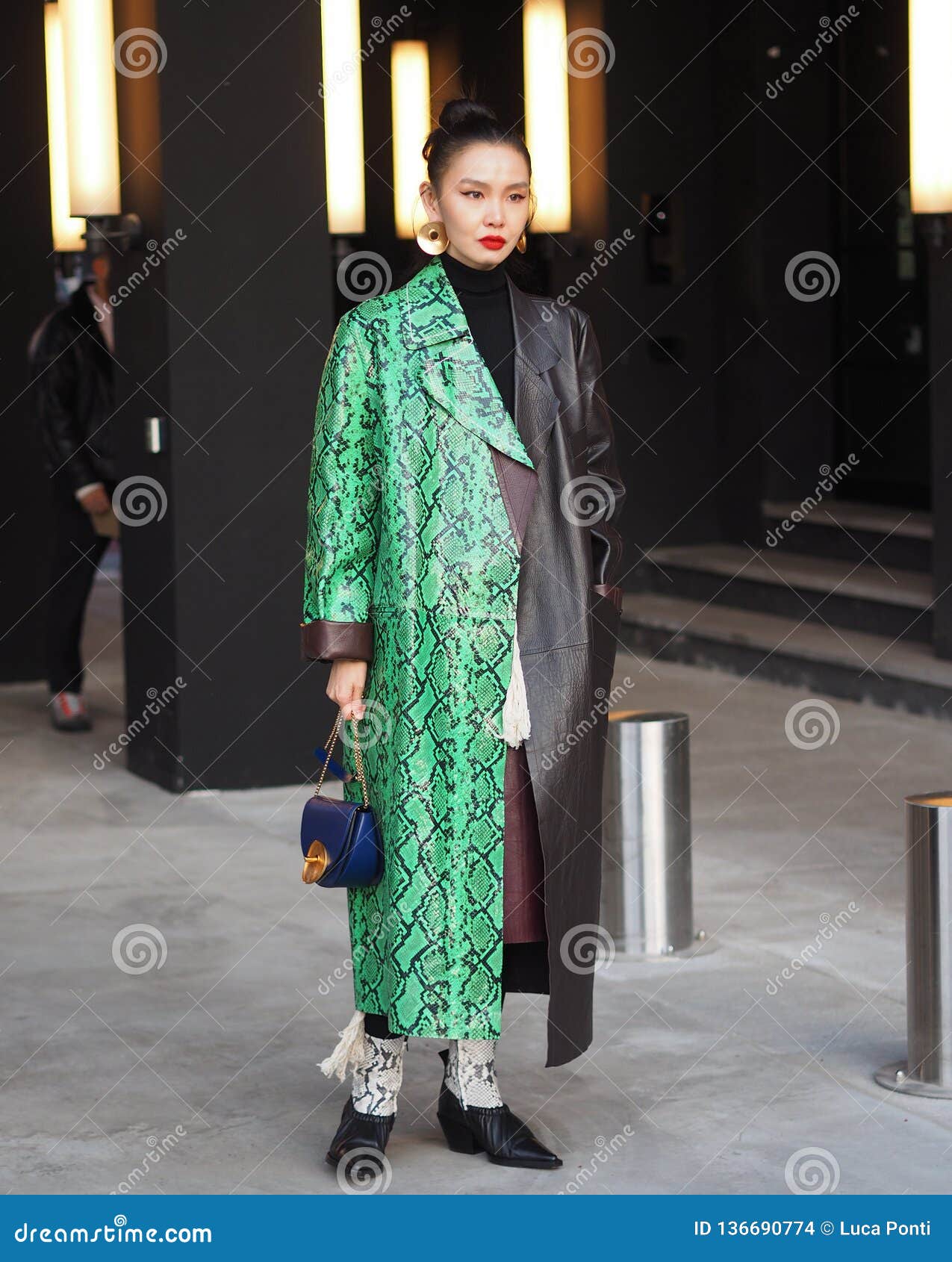MILAN, Italy 12 January 2019: Street Style Outfits during MFW Editorial ...