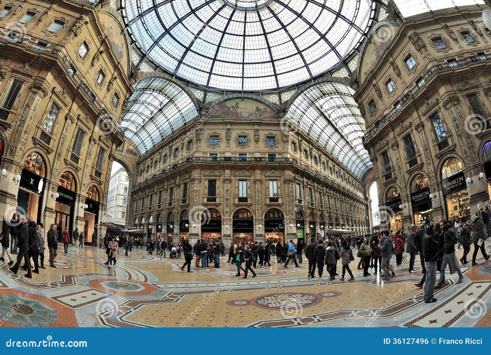 Milan Italy Piazza Duomo Galleria Editorial Photo Image Of Architecture Museum