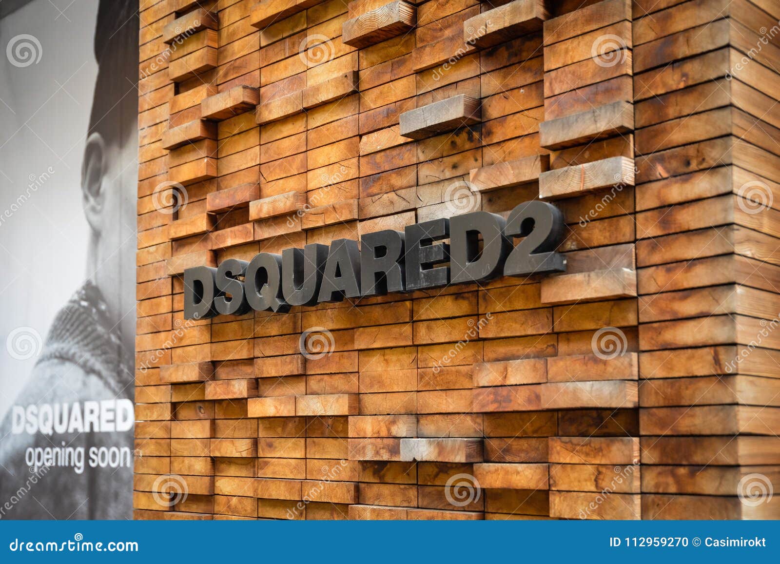 dsquared shop in milan