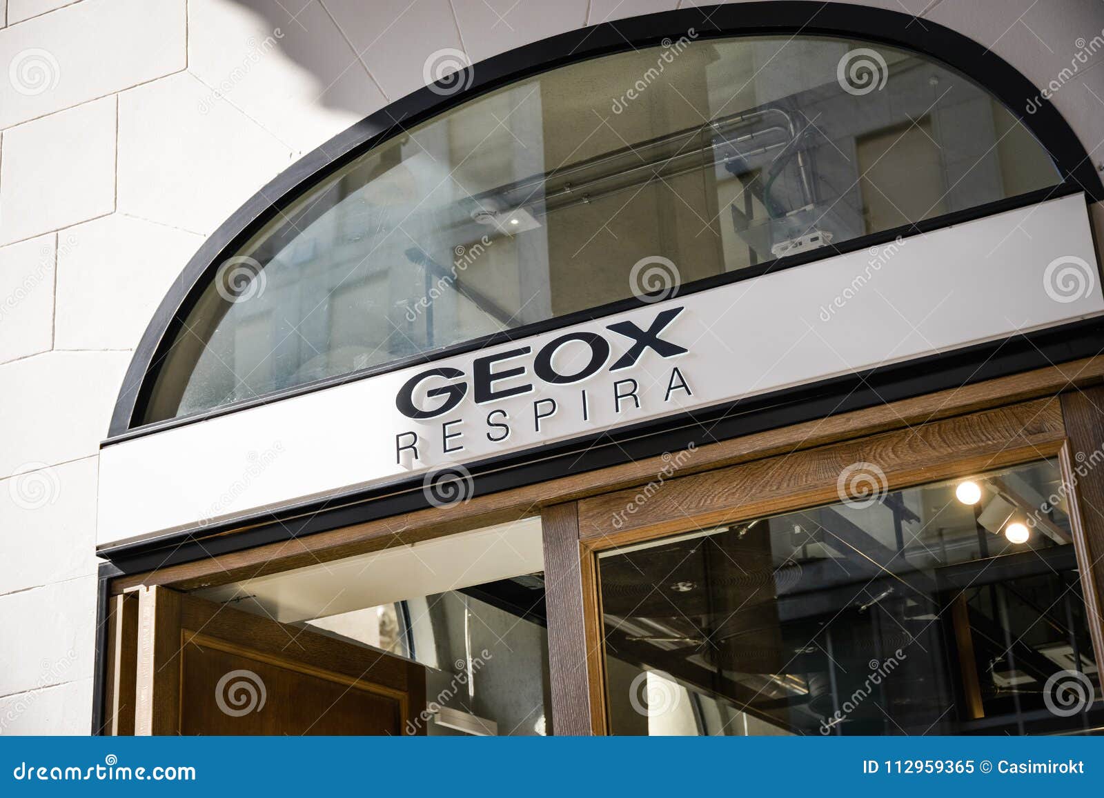 Scared to die sweet Restless Milan, Italy - September 24, 2017: Geox Store in Milan Editorial Image -  Image of milan, casual: 112959365