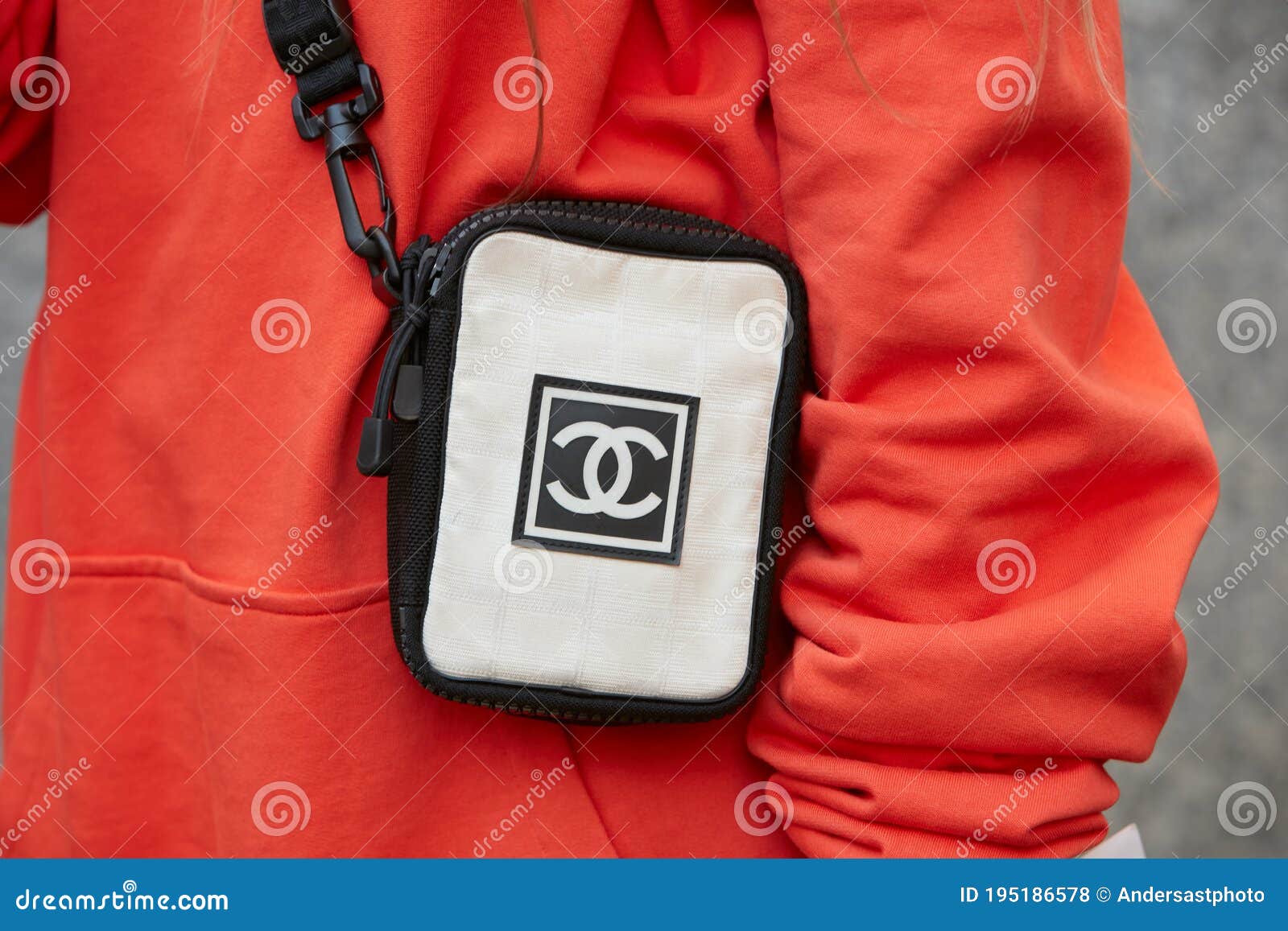 chanel sweater bags