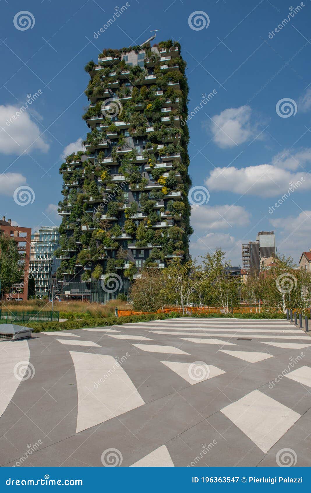 milan vertical forest