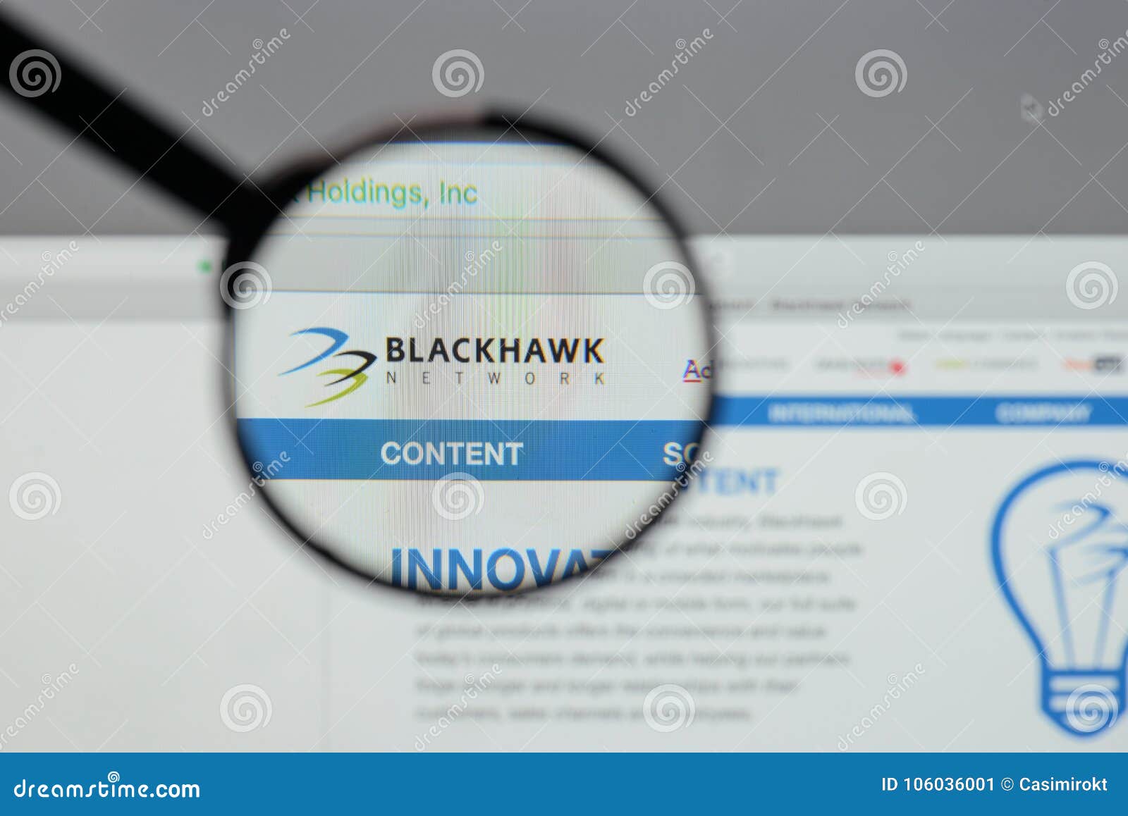 Milano, Italia - 10 agosto 2017: Logo delle tenute della rete di Blackhawk sul homepage del sito Web