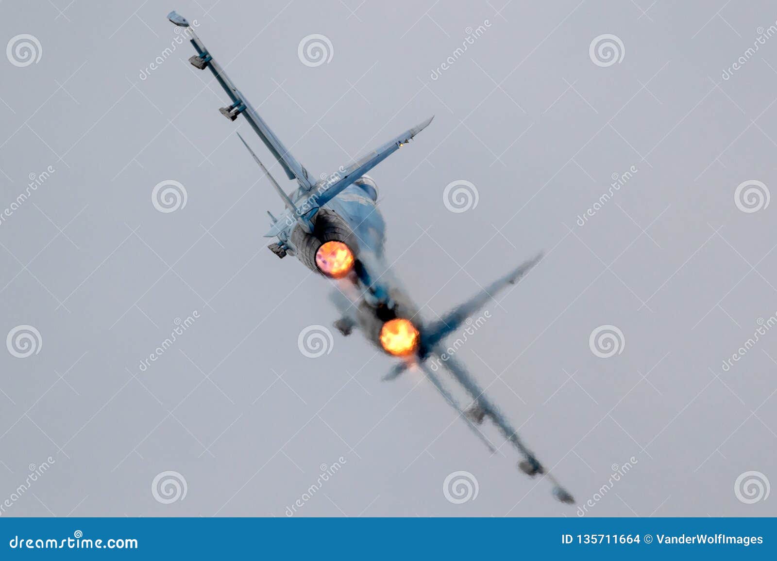 fighter jet full afterburner take off