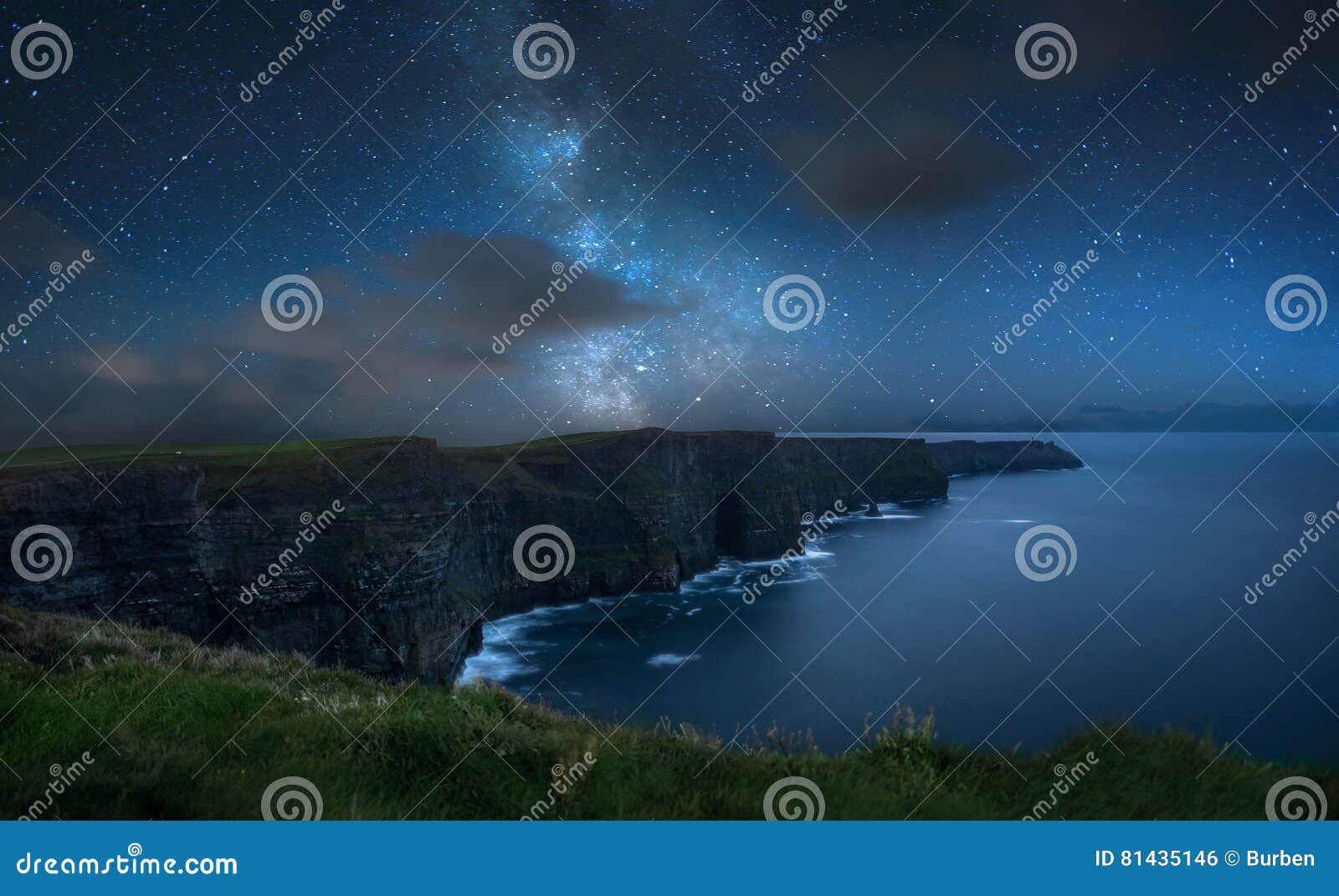 milky way over cliffs of moher