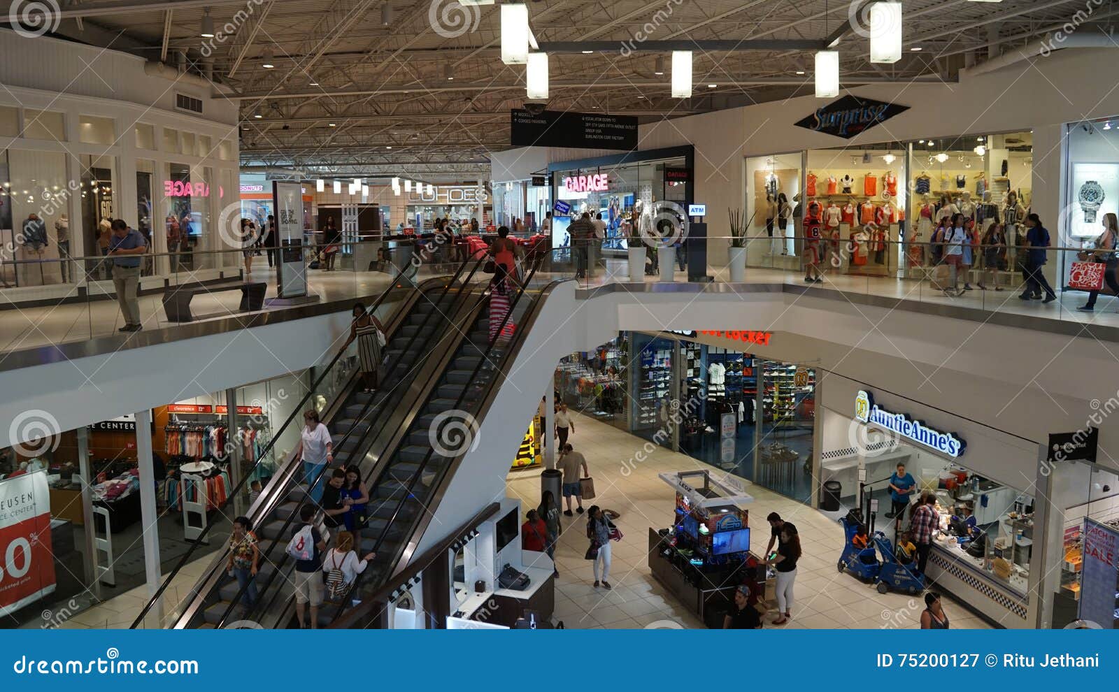 shops at the mills jersey gardens