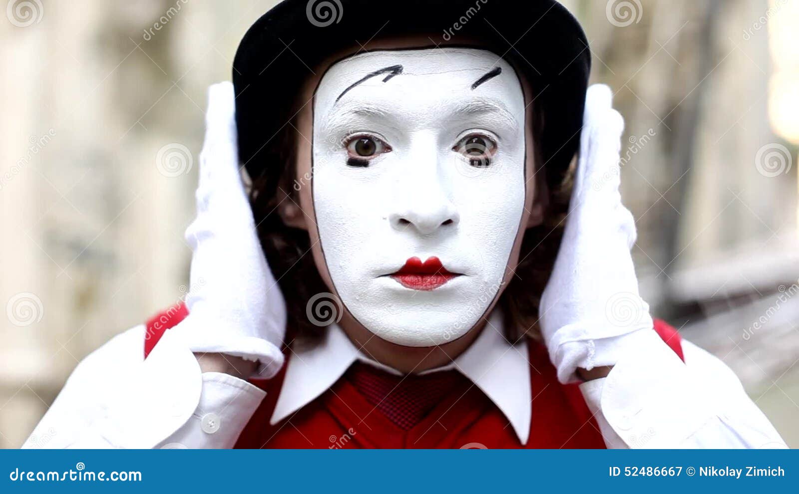 Mime in Paris stock video. Video of camera, pantomime - 52486667