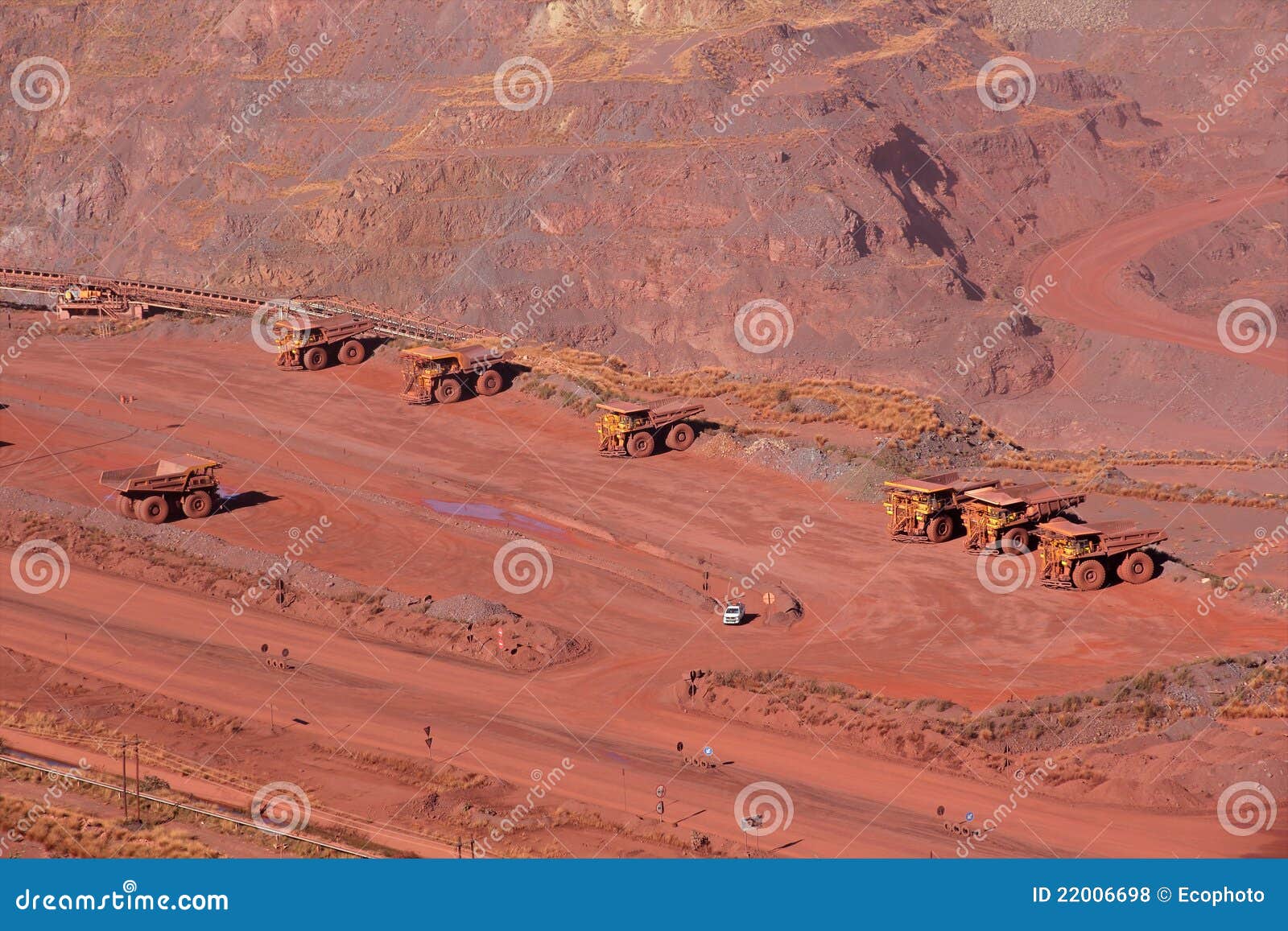 Nossos minérios para poucos (e para salvar Temer) | Outras Palavras, image size:1600x1157