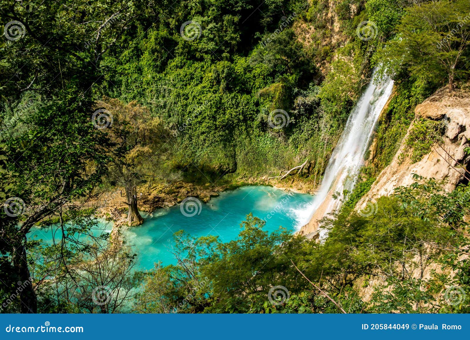 minas viejas waterfall huasteca potosina, mexico.