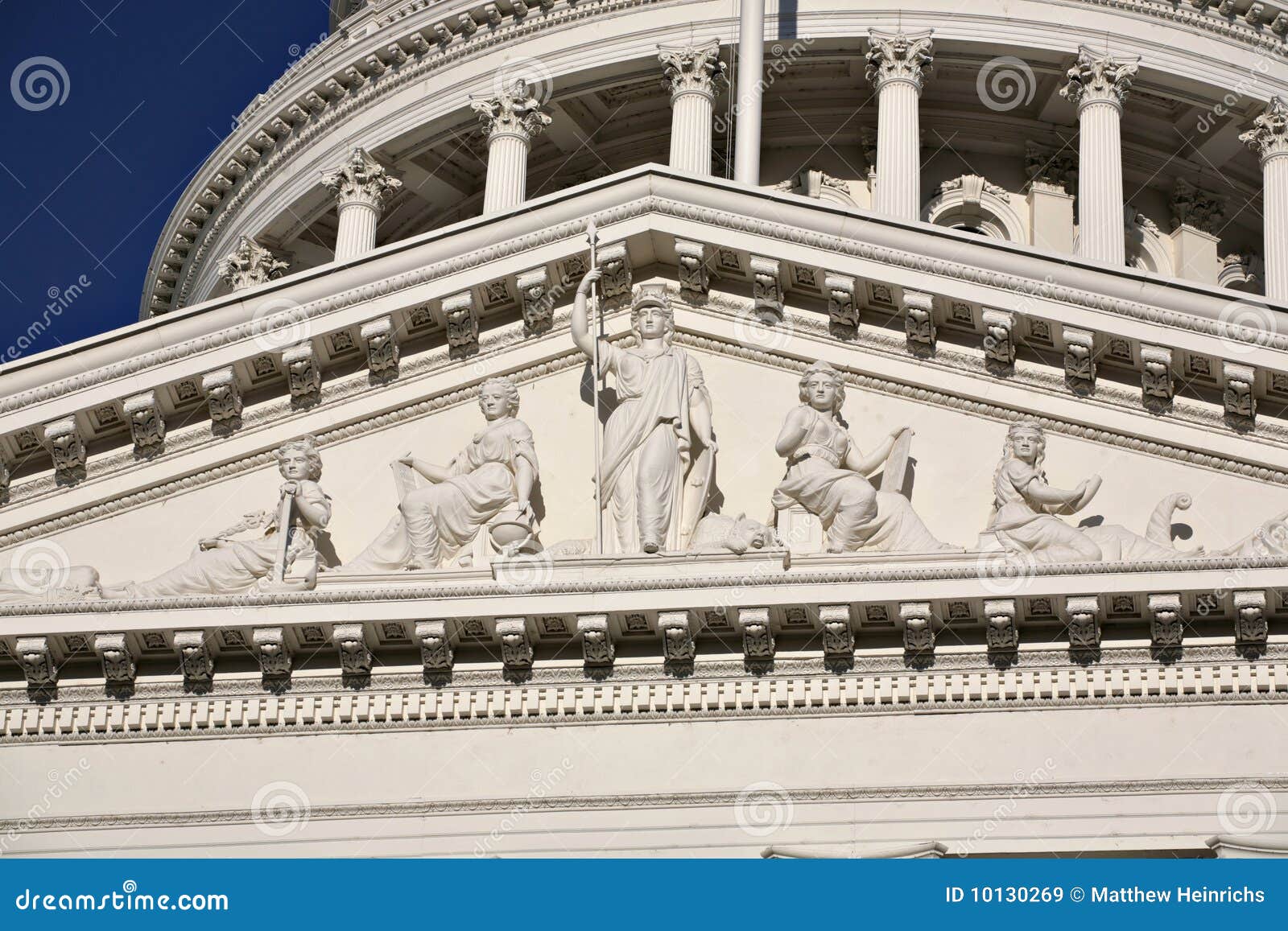 minerva statue at california capitol building