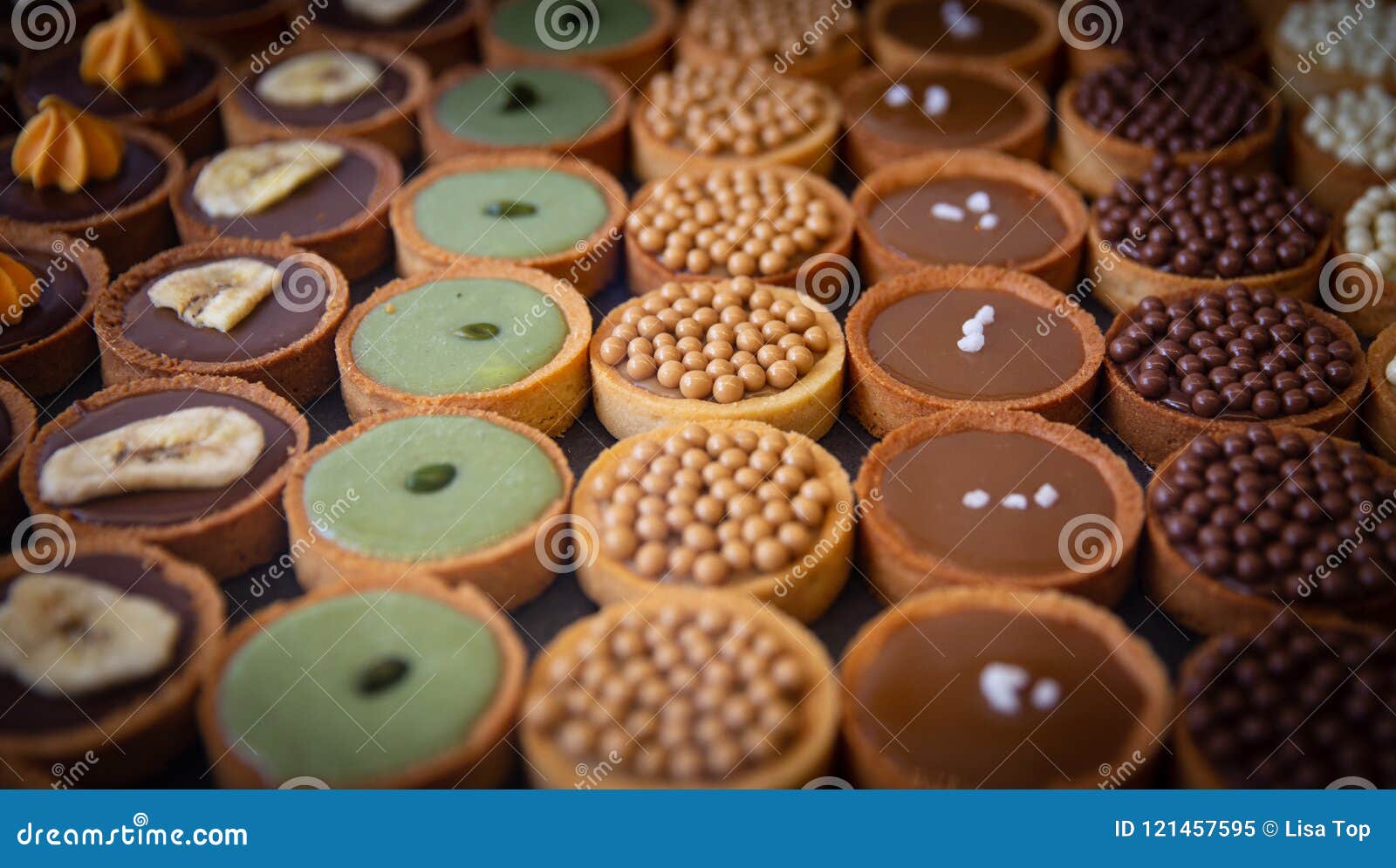 Mini chocolate tarts stock image. Image of savory, custard 121457595