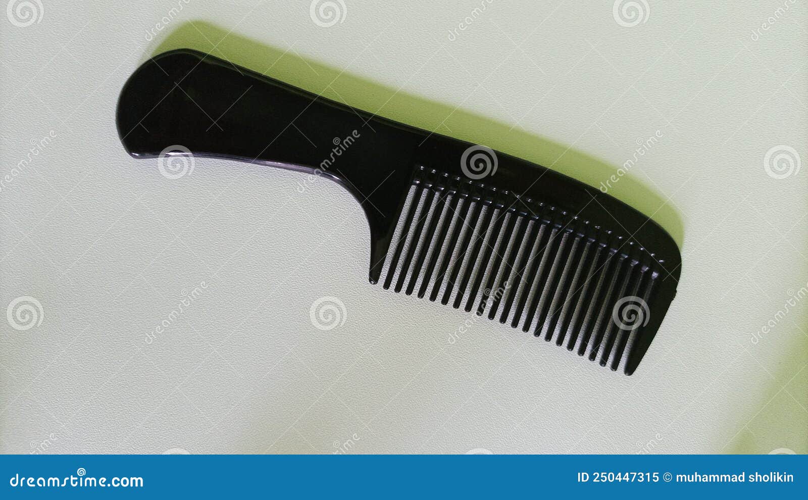Mini Hair Comb that Can Be Taken Anywhere Stock Image Image of hair