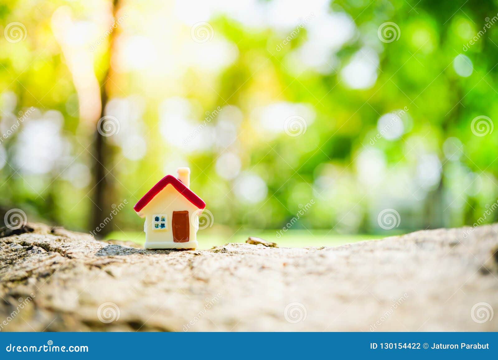 122,173 Colorful House Nature Background Stock Photos - Free & Royalty-Free  Stock Photos from Dreamstime