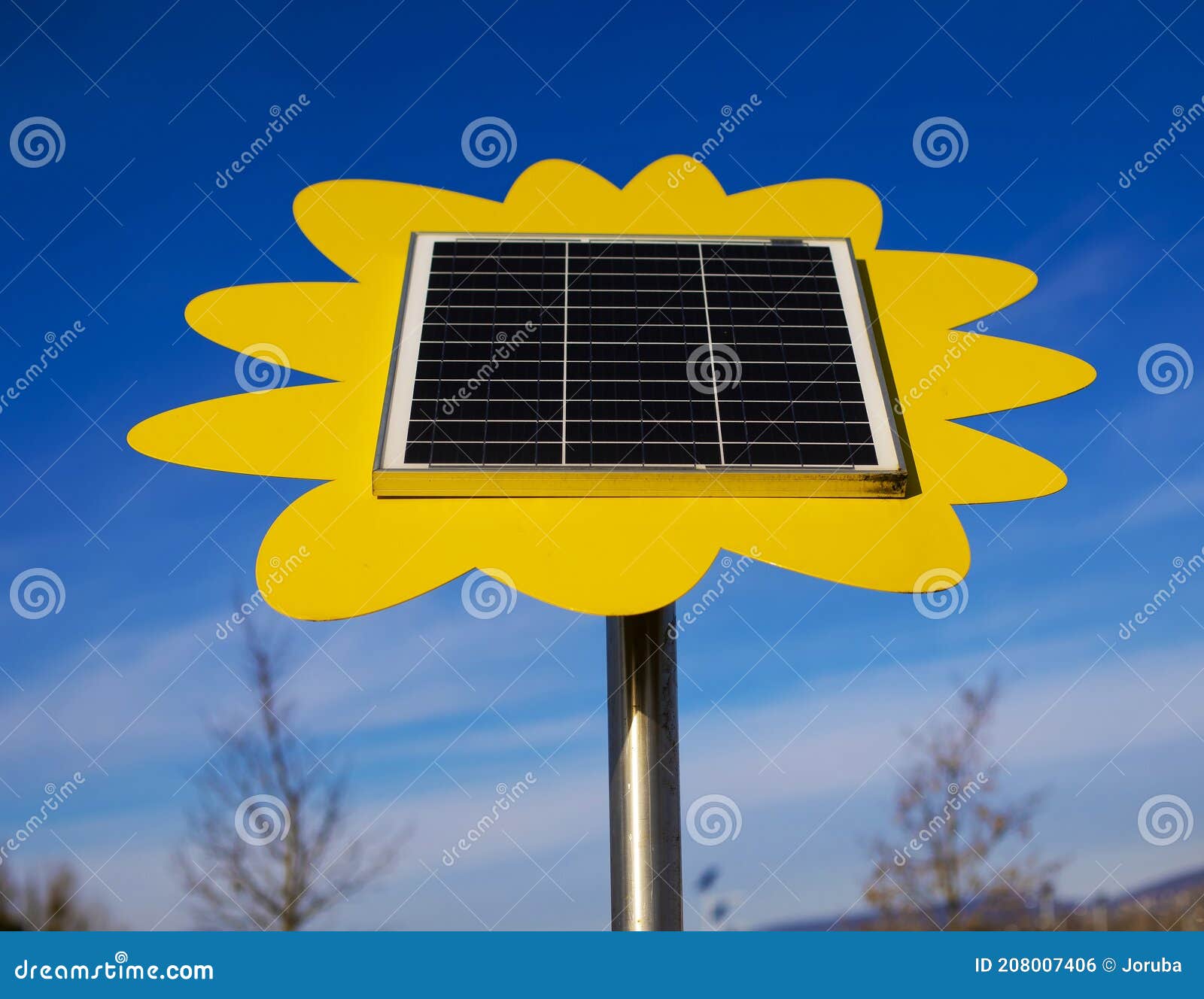 Mini Panel Solar En Forma De Sol Foto de archivo - Imagen de mini, paneles:  208007406