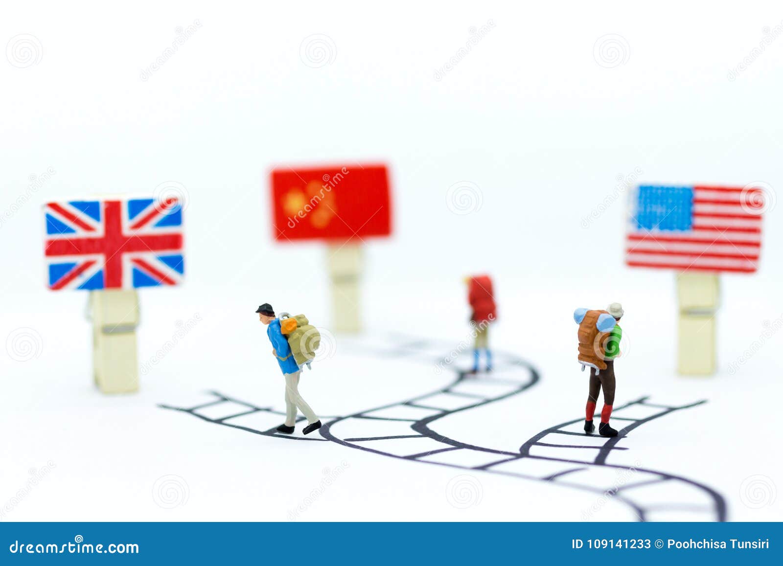 miniature people: travelers go to the oversea. image use for traveling abroad, business concept