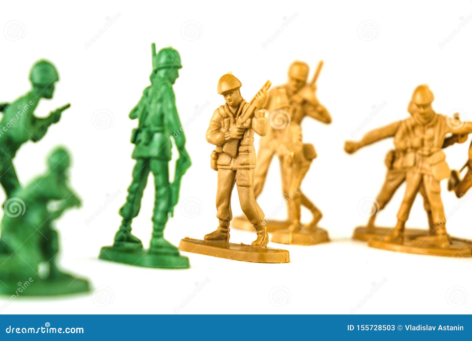 gemiddelde exotisch Moedig Miniature Toy Soldiers on White Background, Close-up Stock Image - Image of  battlefield, charge: 155728503