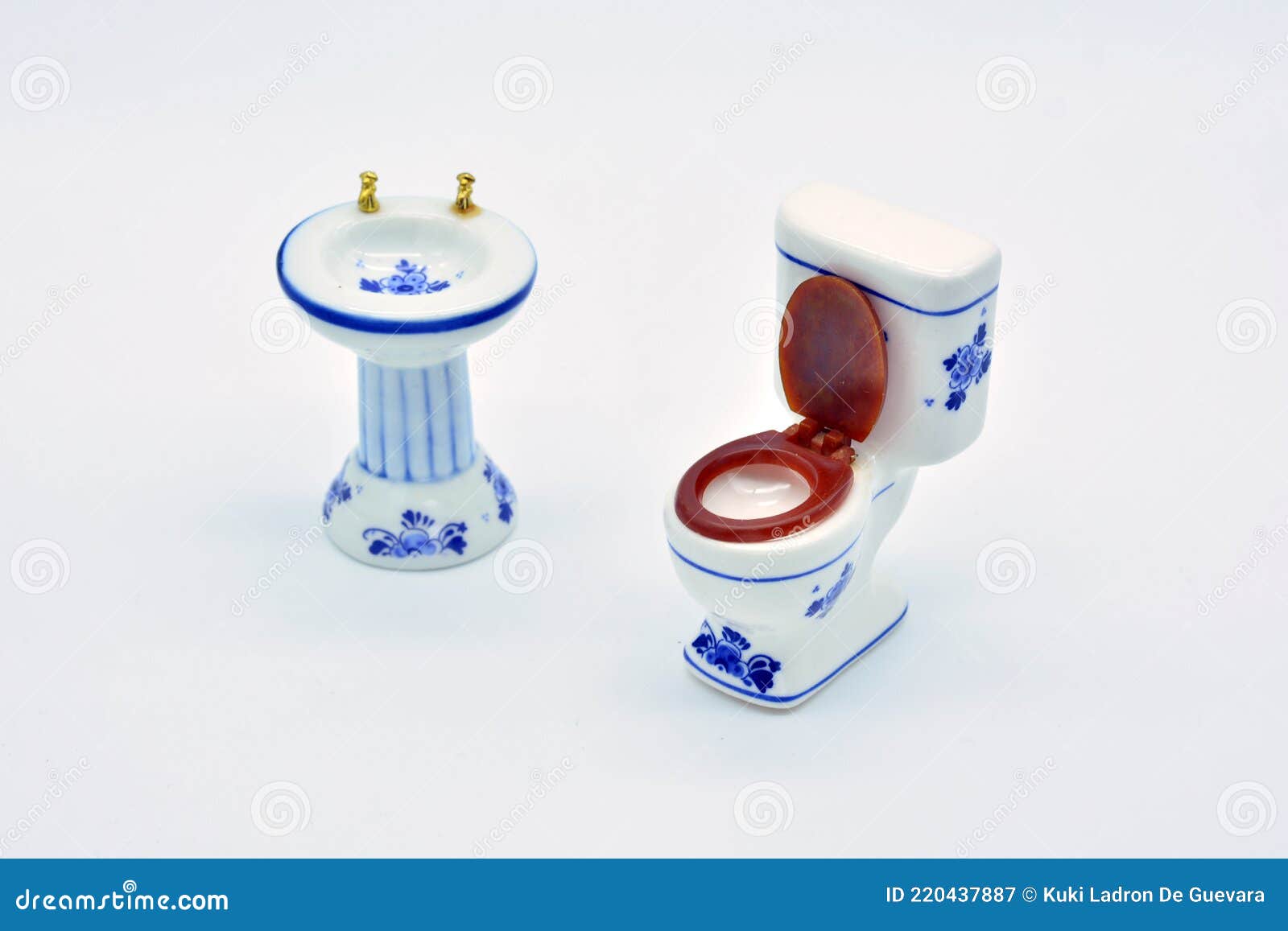 miniature toilet insulated