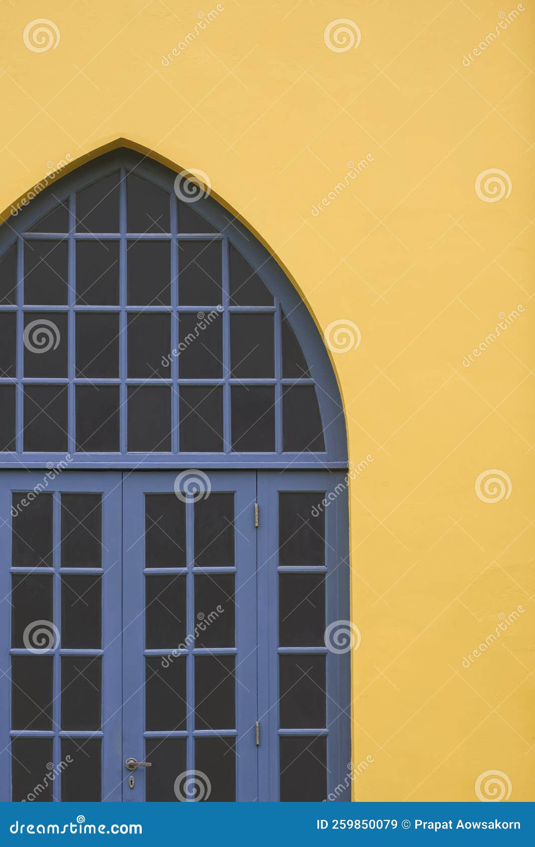 11,757 Blue Door Wall Yellow Stock Photos - Free & Royalty-Free Stock  Photos from Dreamstime - Page 17