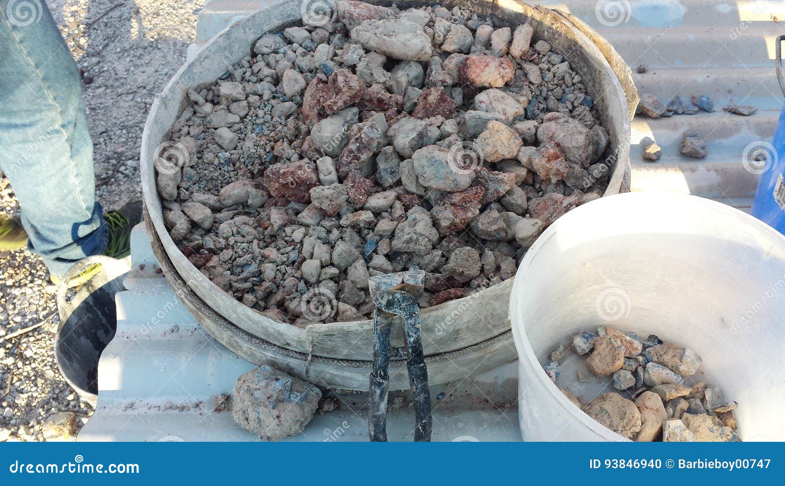 Mining for Opals and Mining Life in the NSW Outback Opal Fields, New
