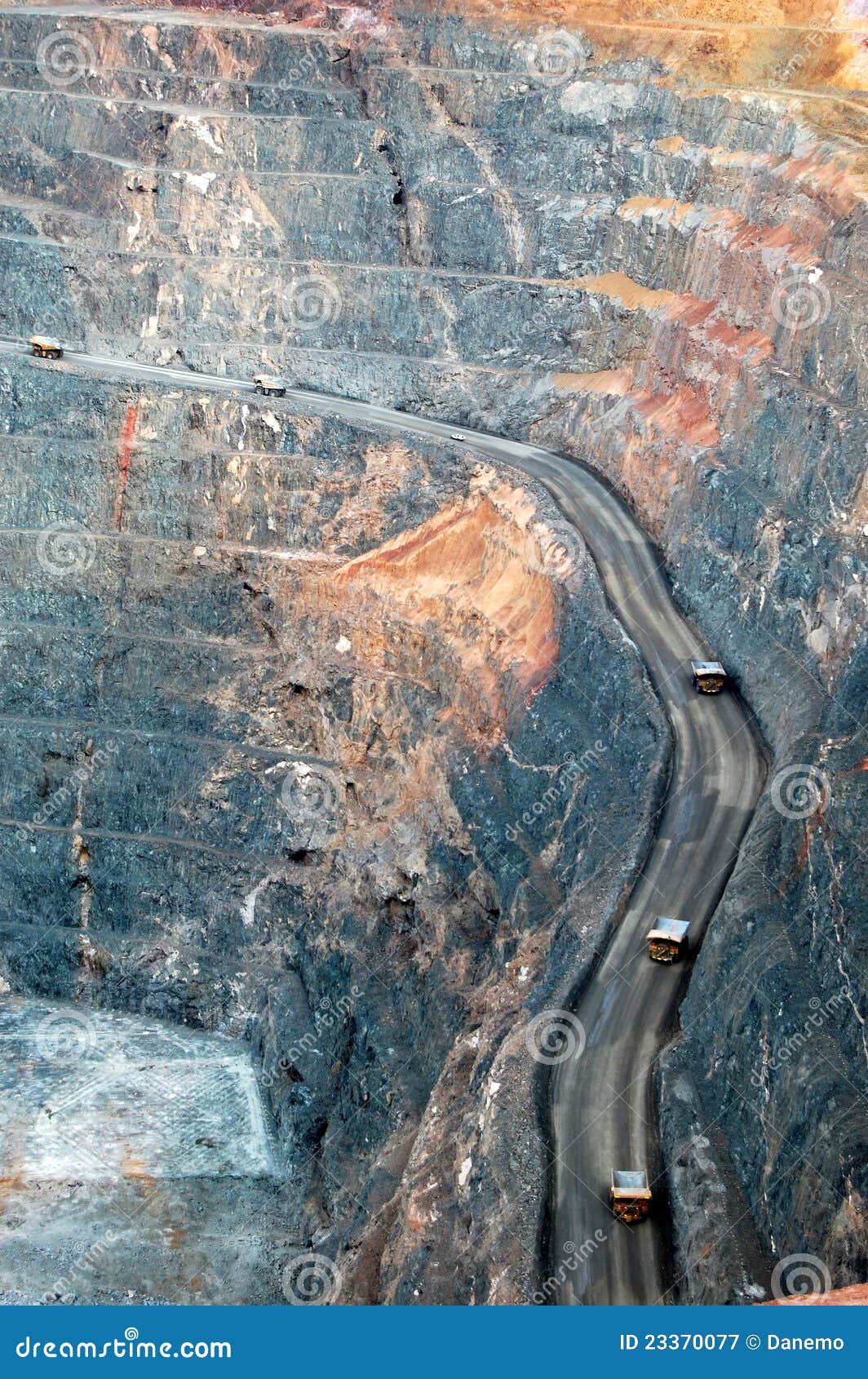 mining trucks at the gold mine