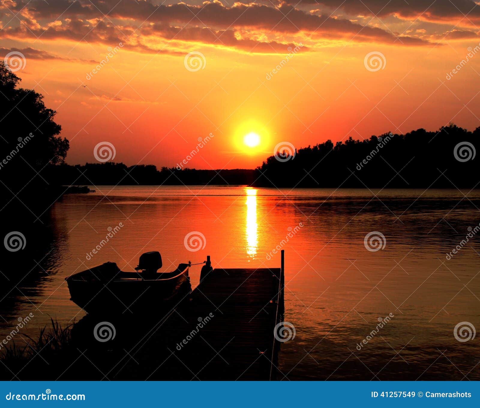 Minnesota lake sunset stock image. Image of gold, hill ...