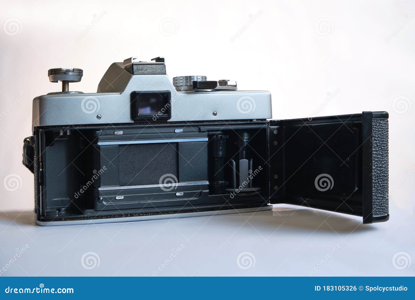 minolta sr-t 101 vintage 35mm analog film camera