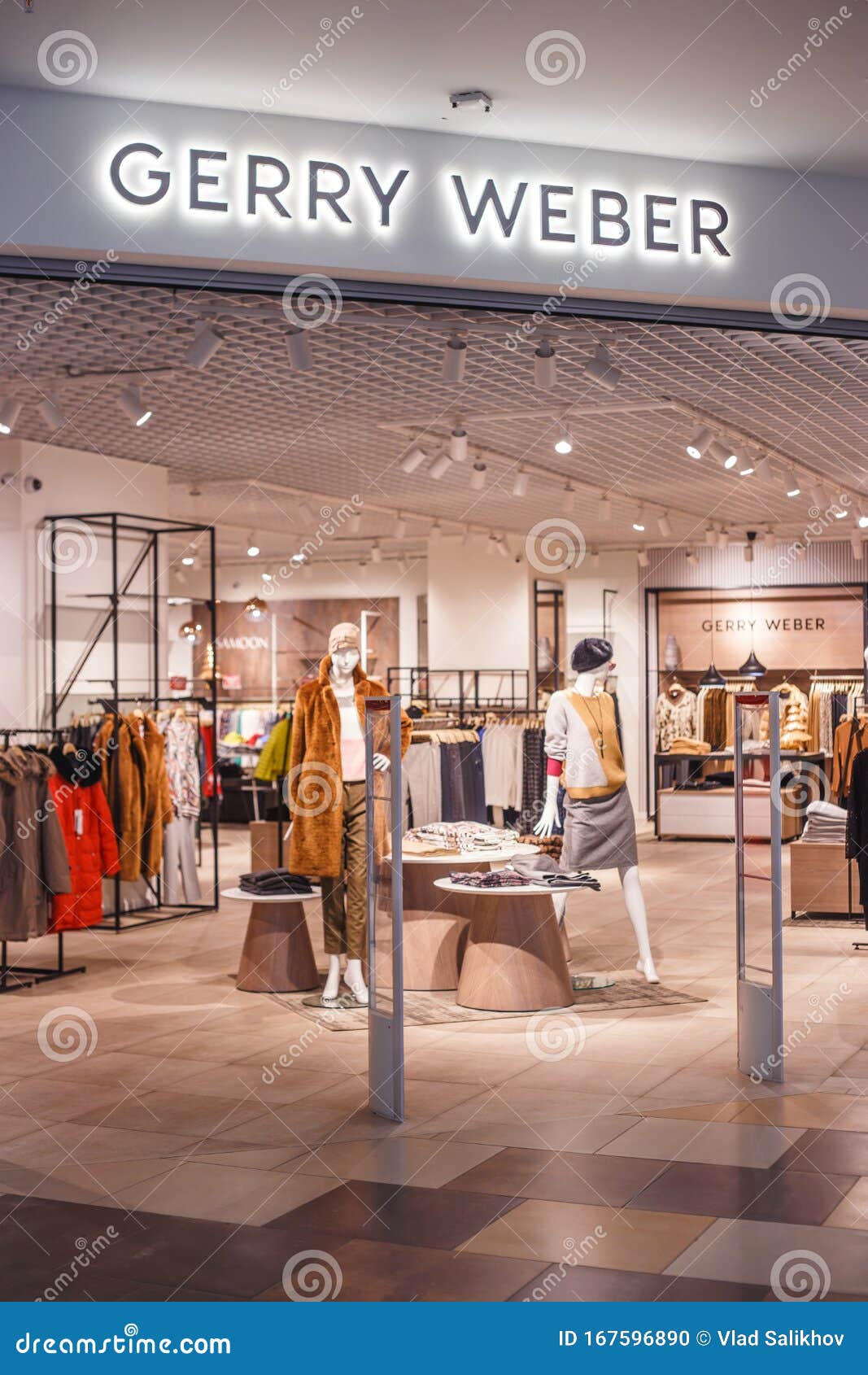 kousen Vul in hardware Minsk, Belarus - December 16, 2019: Gerry Weber Enterance in Shopping  Center Editorial Image - Image of autumn, company: 167596890