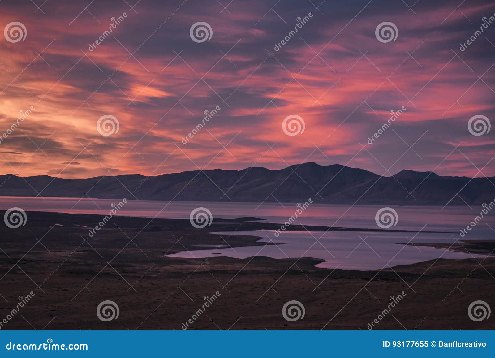 mirador de las aguilas viewpoint, patagonia, argentina
