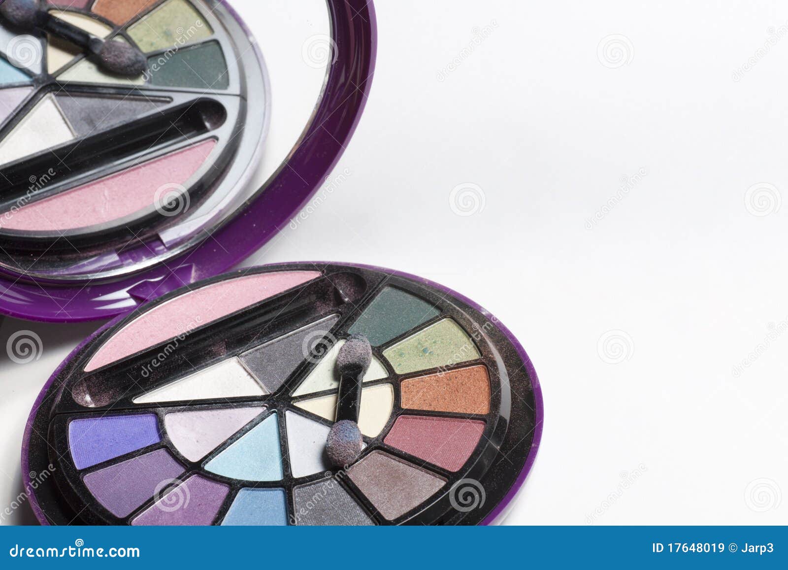 Mirror in cosmetic stock image. Image of facial, yellow 17648019