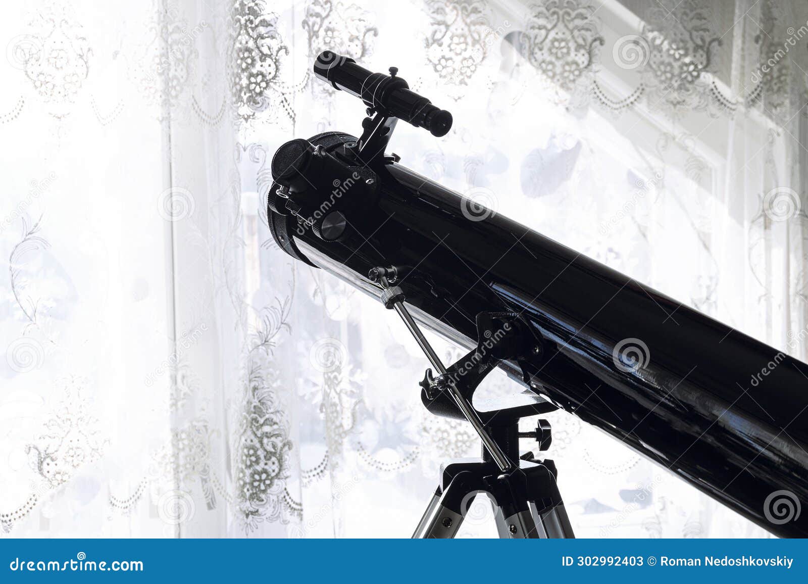 mirror home telescope on azimuth mount