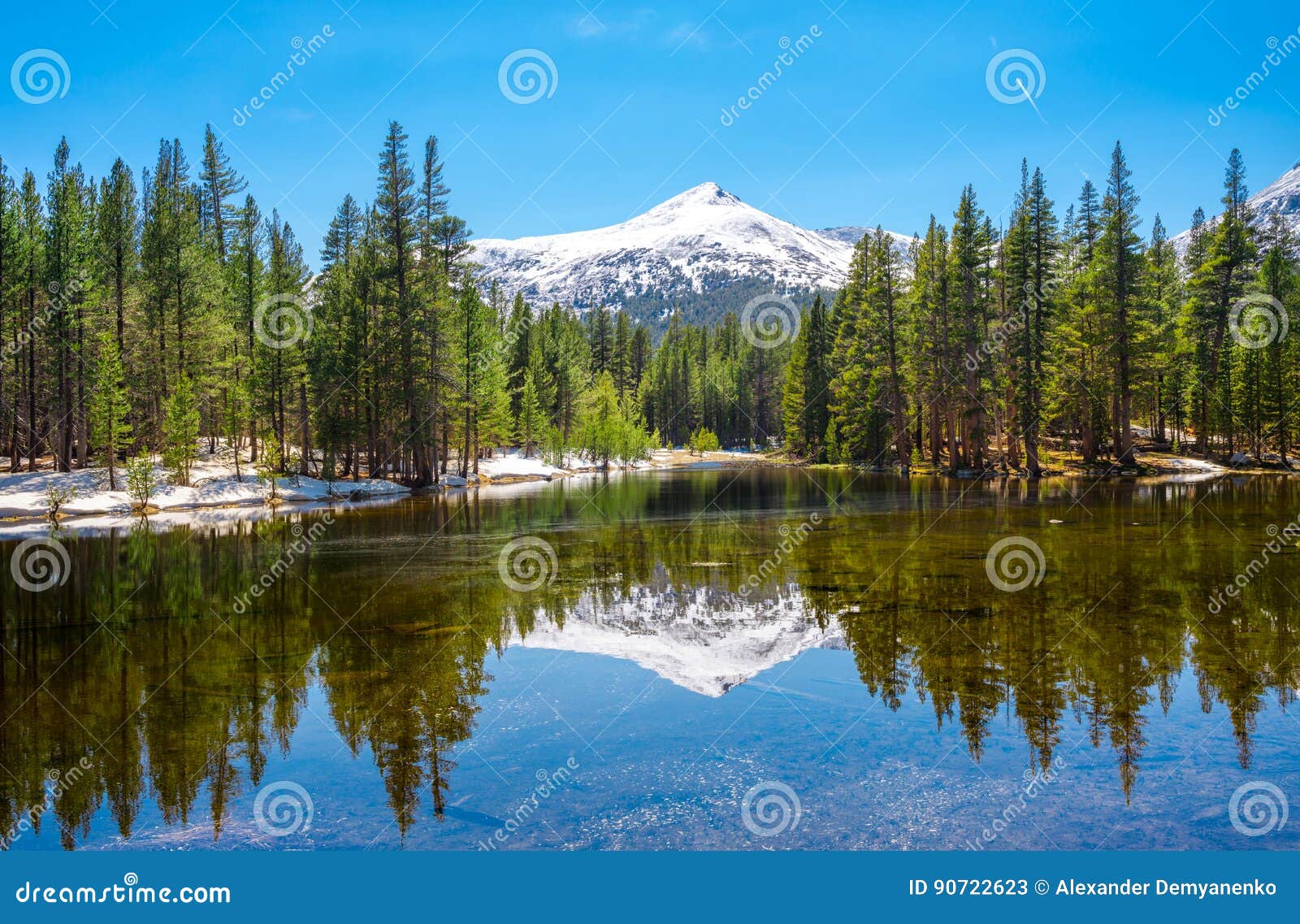 mirror lake - yosemite national park, california