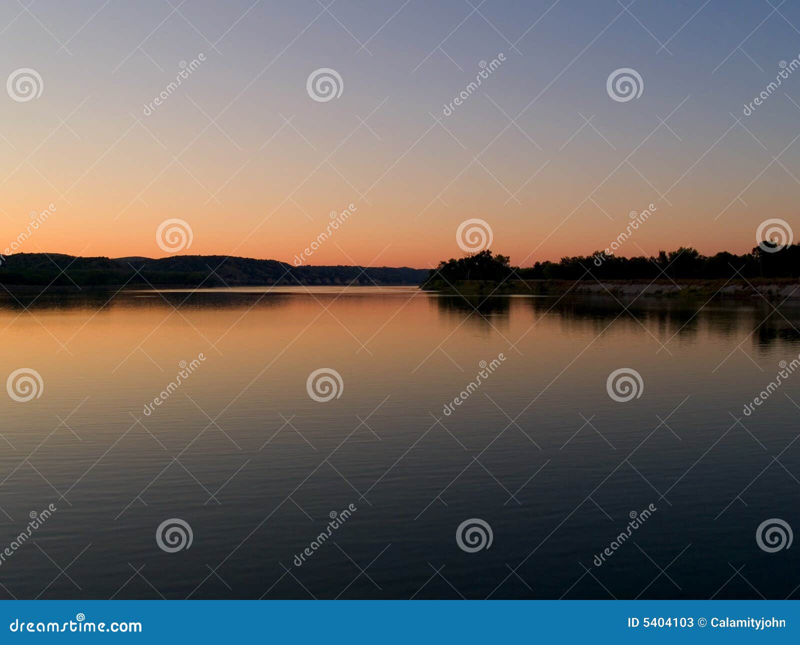 Missouri Dawn stock image. Image of sunrise, water, nature 5404103