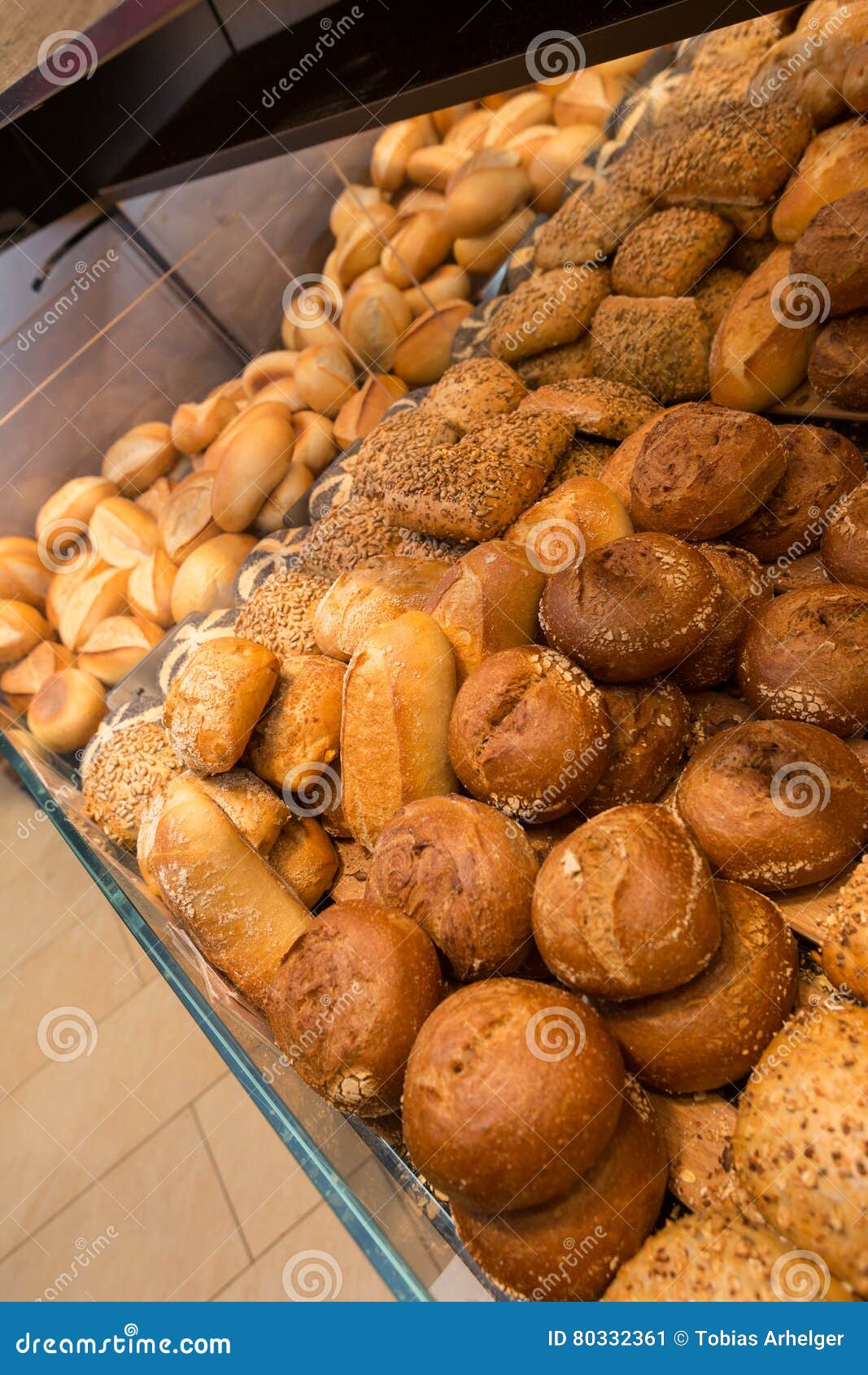 Mixed buns in a bakery stock image. Image of dark, fresh 80332361