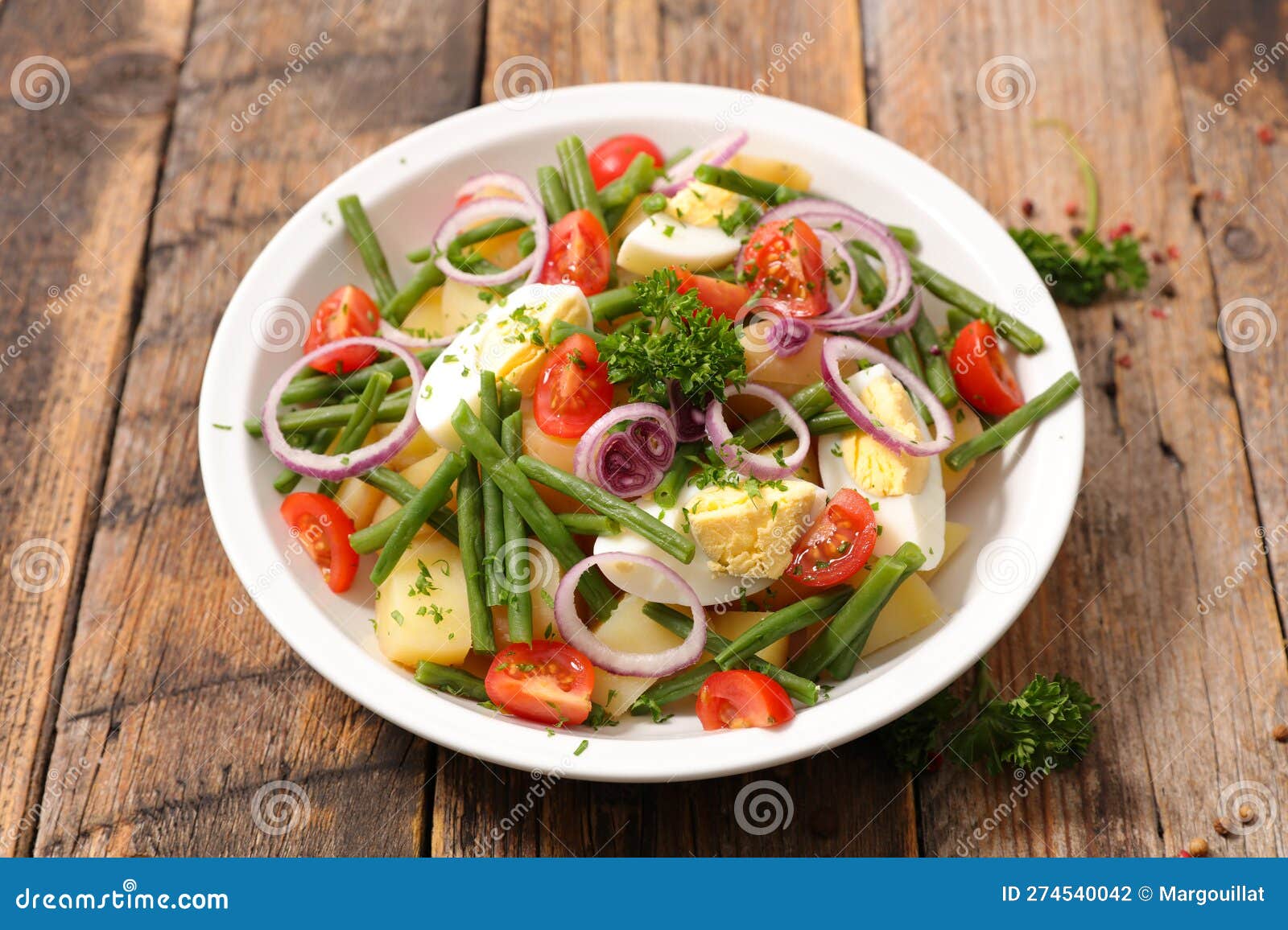 Mixed vegetable salad stock photo. Image of herb, diet 274540042