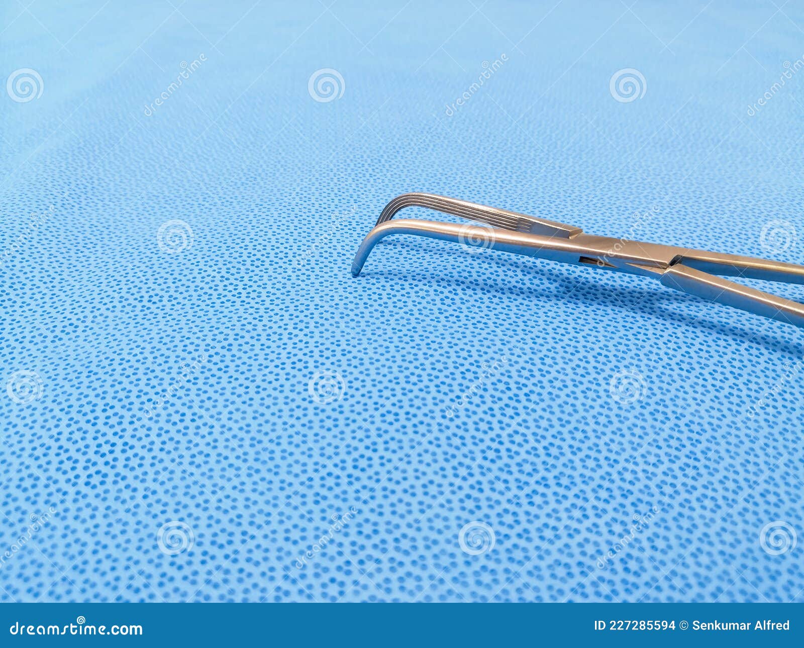 Mixture Dissecting Forceps, Right Angle or Lahey Homeostatic Forceps