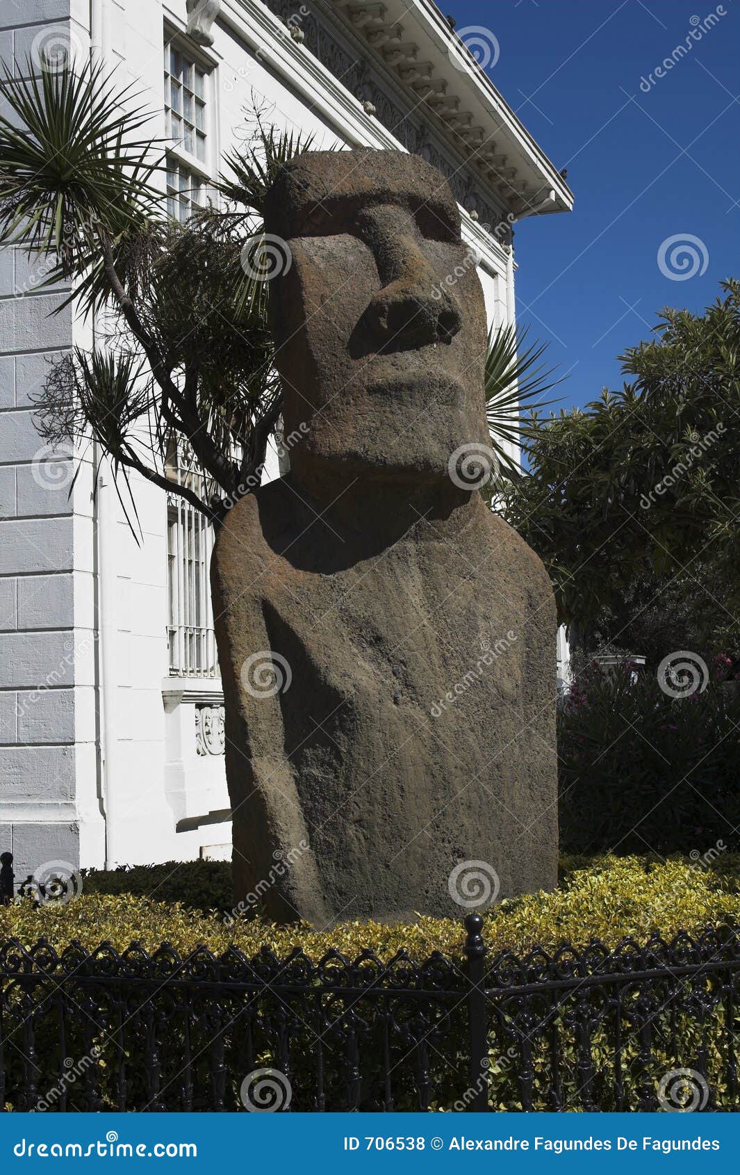 moai in vina del mar