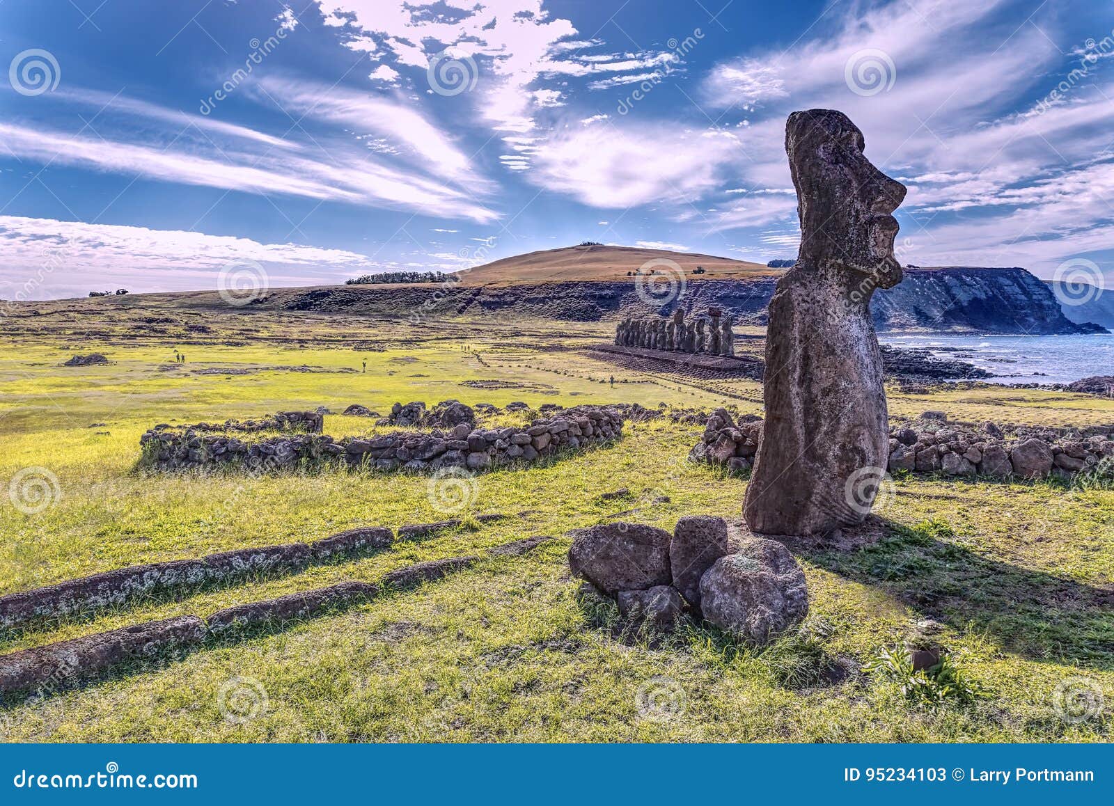 moai in ahu tongariki easter island chile